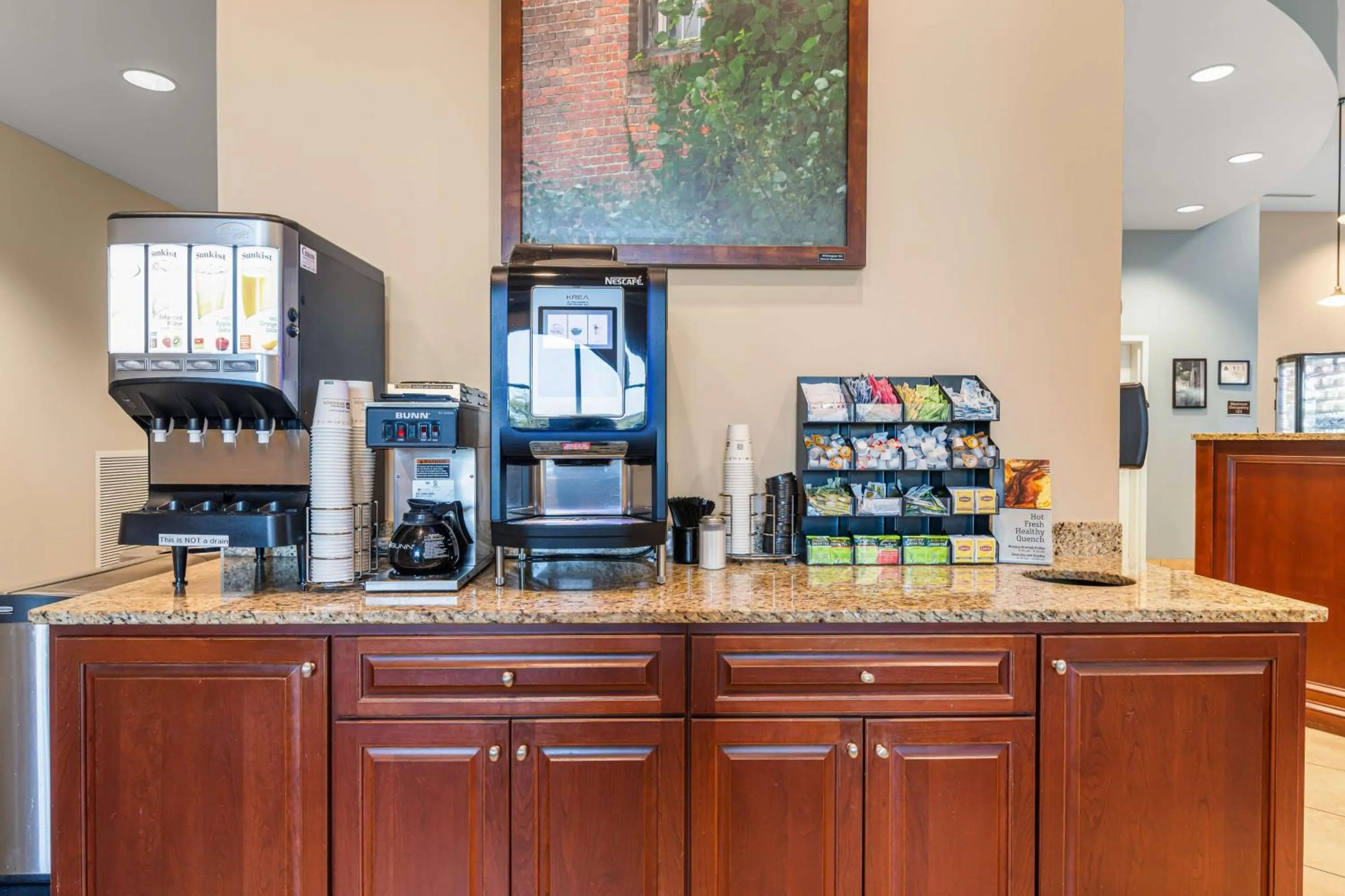 Breakfast in Best Western PLUS Westgate Inn and Suites