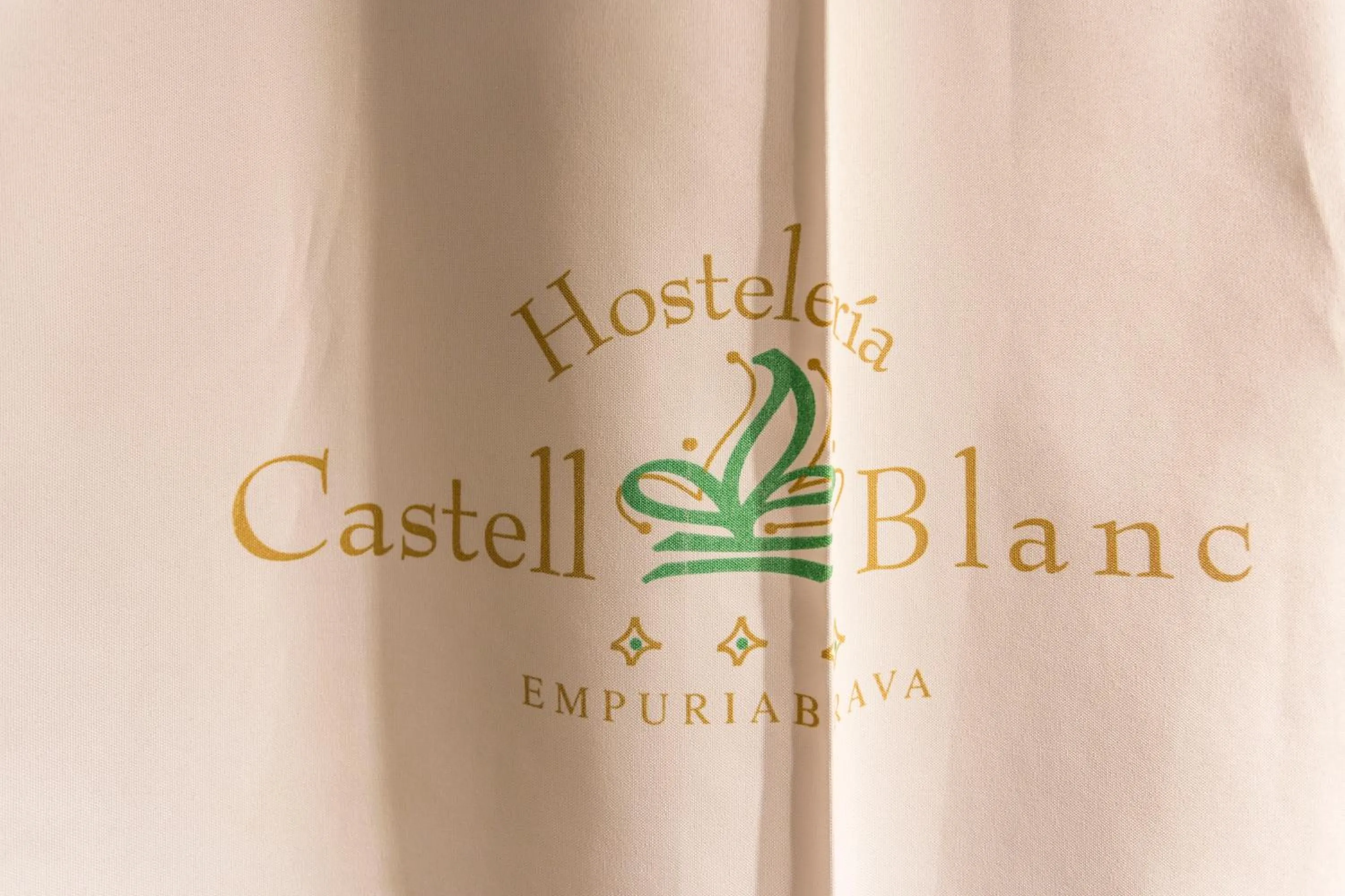 Bathroom in Hotel Castell Blanc