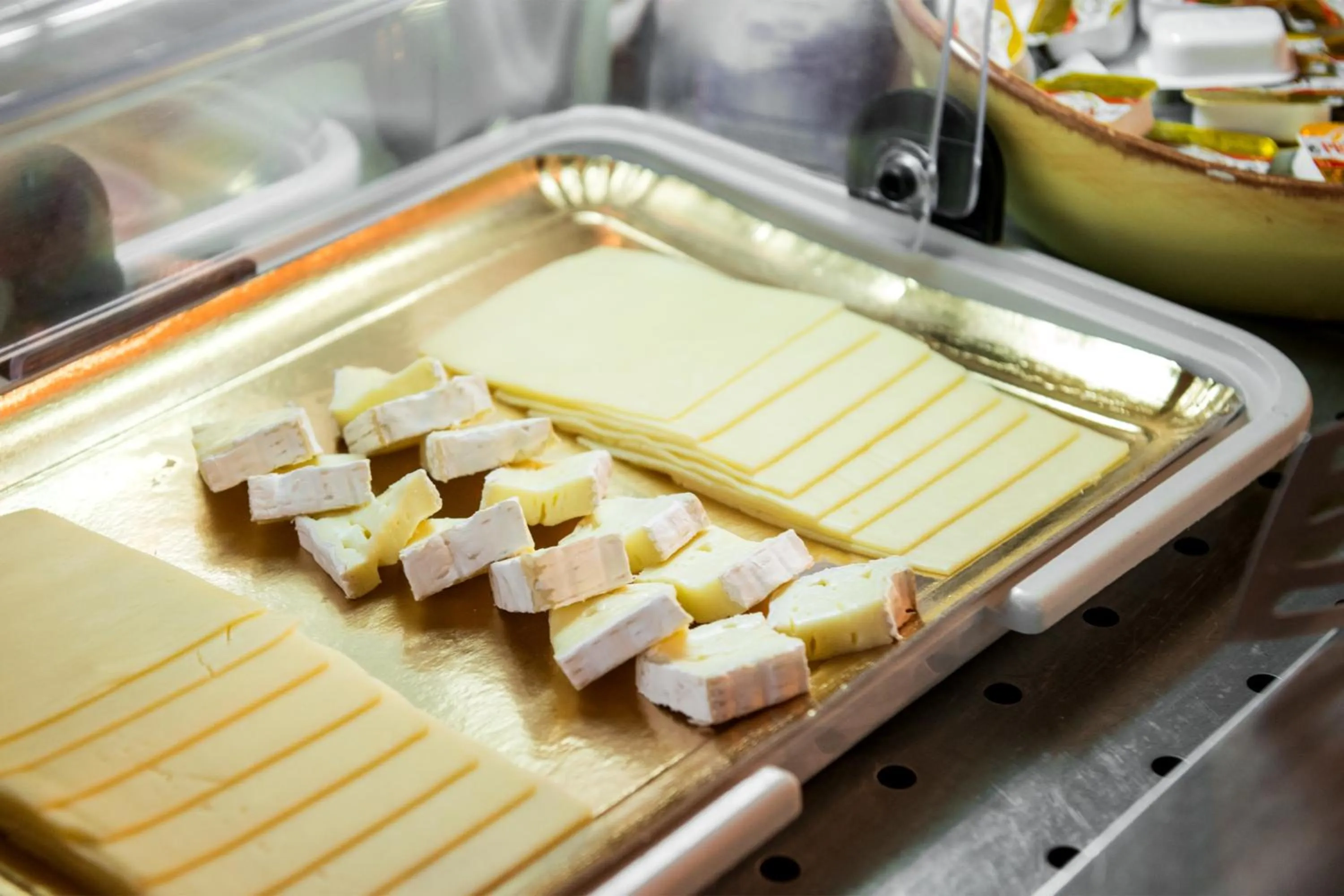 Buffet breakfast in Hotel Castell Blanc