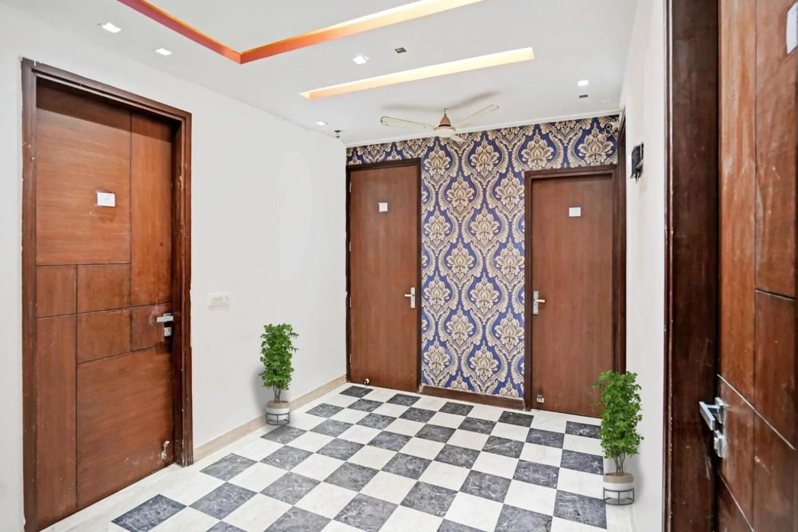 The Bed And Rock Kalkaji