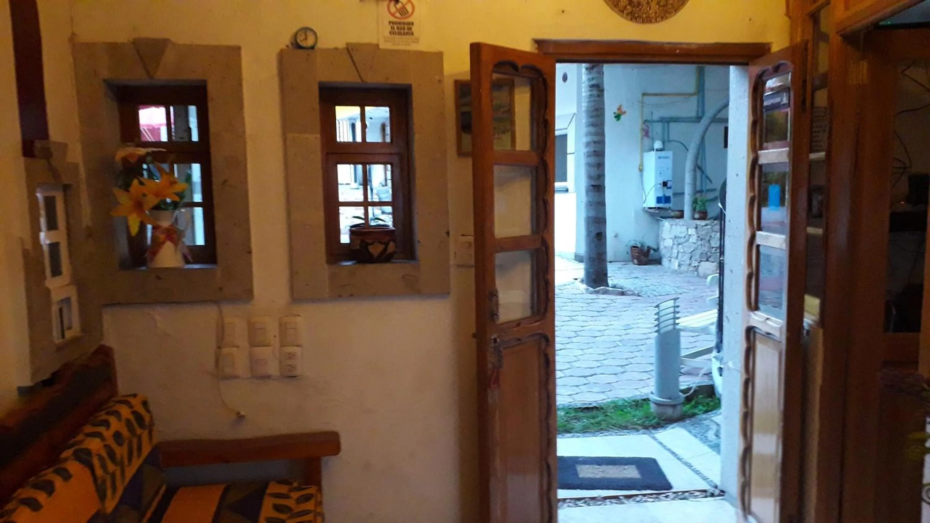 Hotel Colonial
