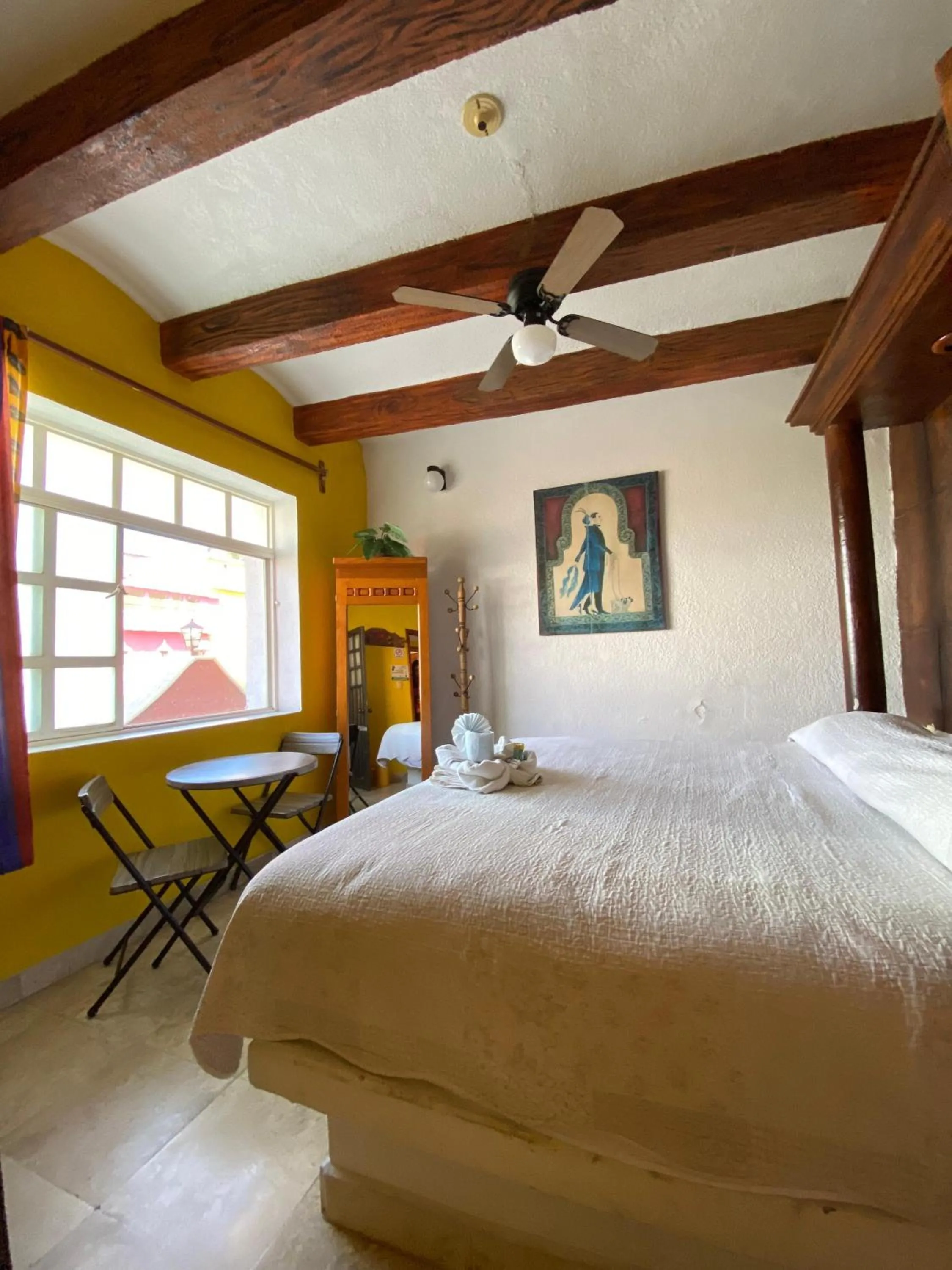 Bed in Hotel Colonial