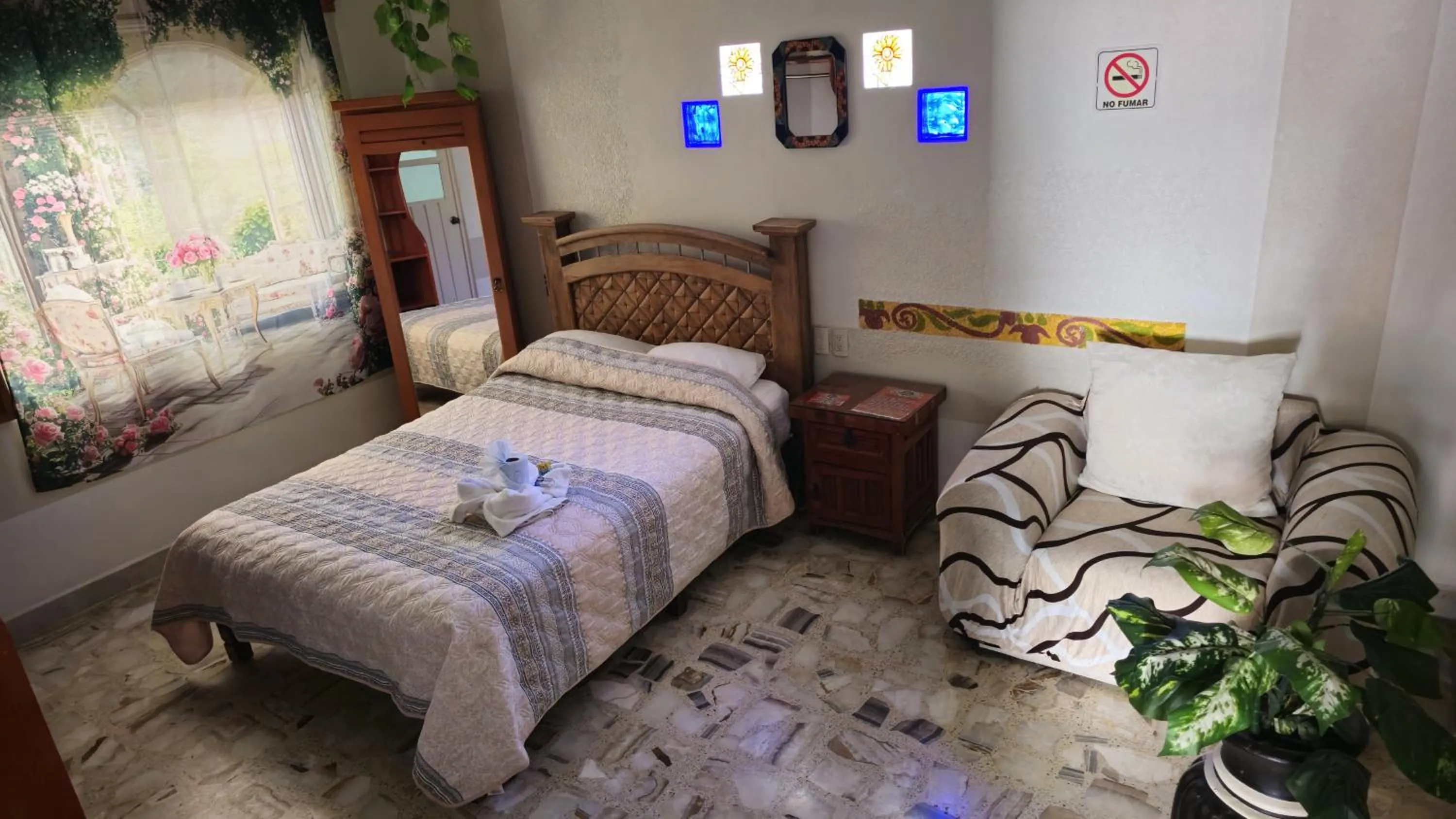Bed in Hotel Colonial