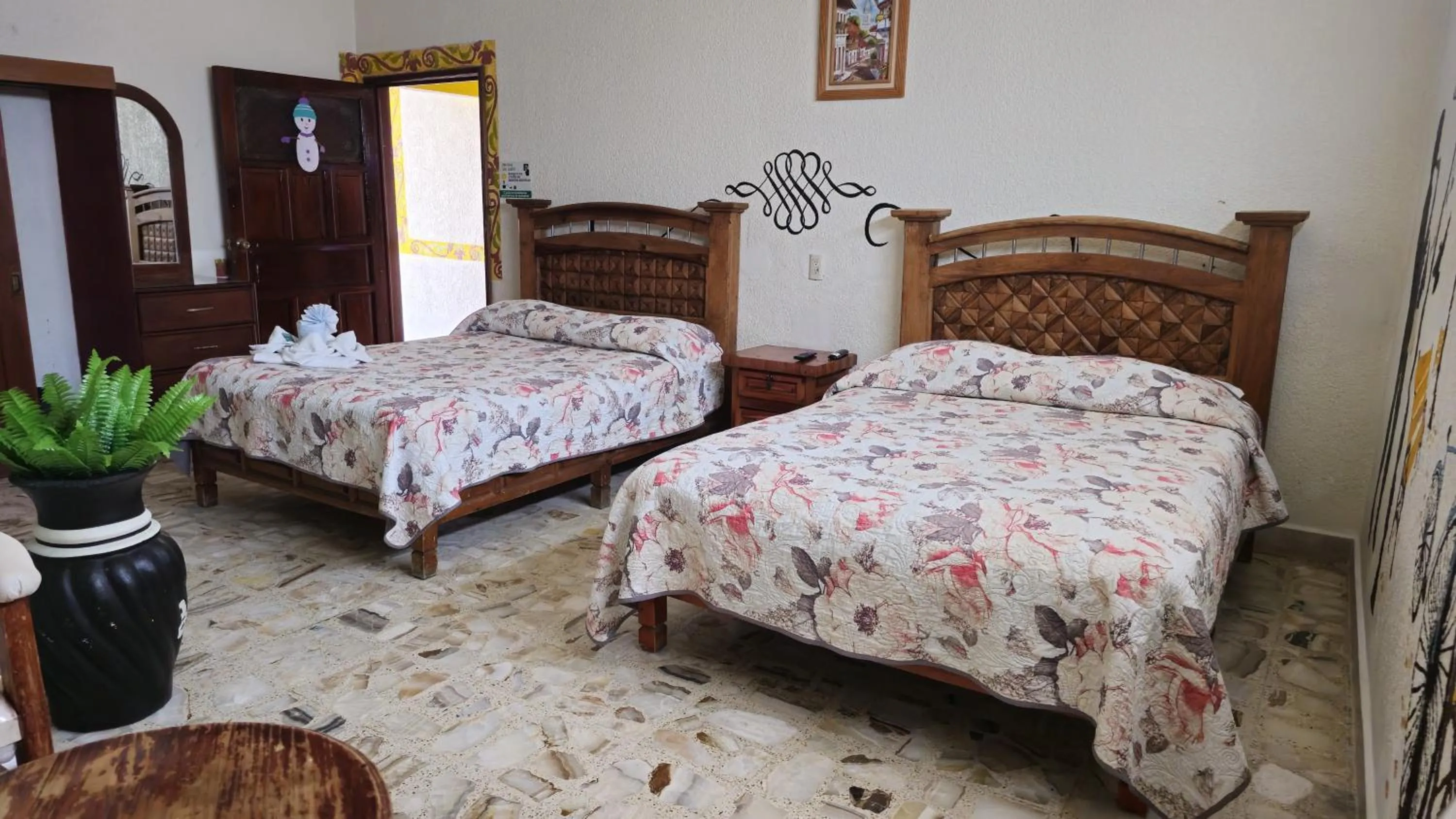 Bed in Hotel Colonial
