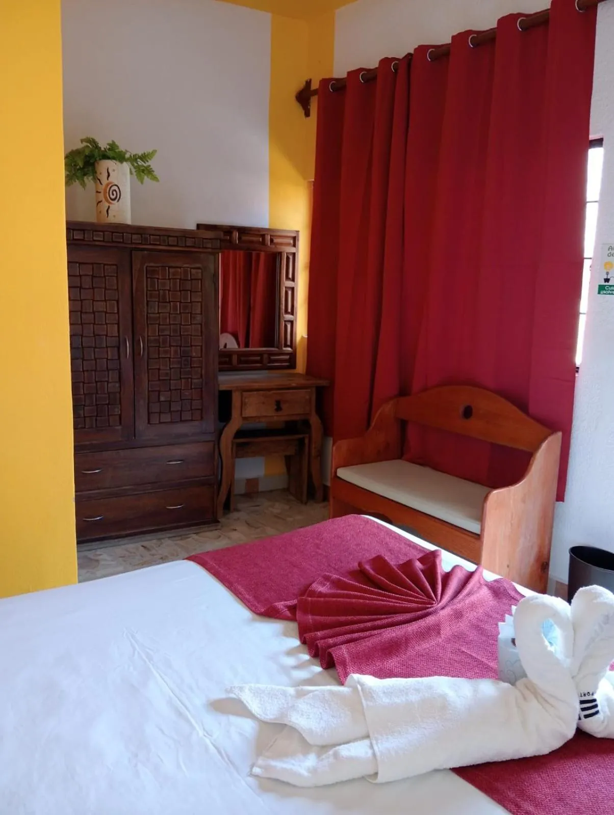Bed in Hotel Colonial