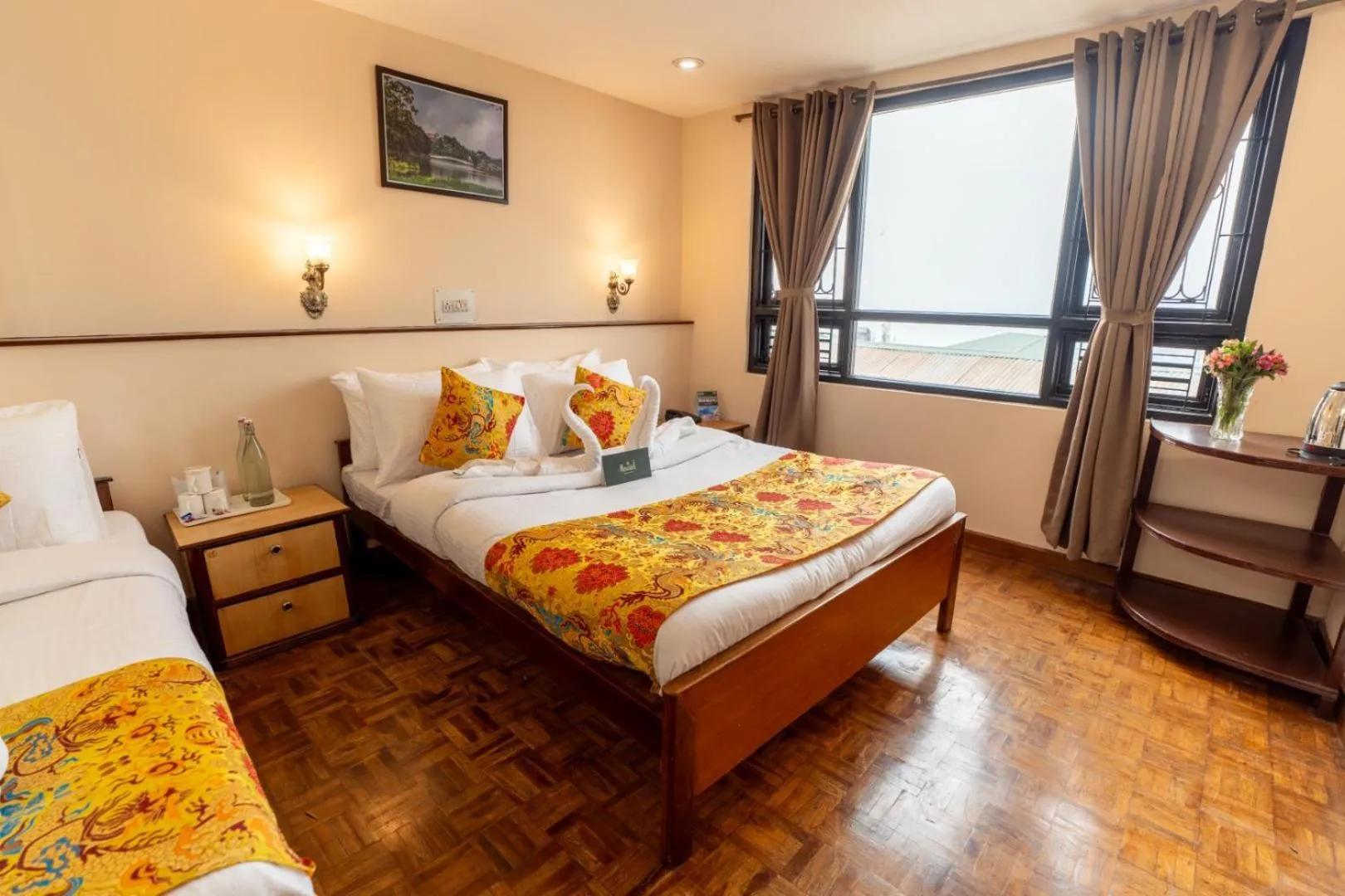 Bed in Muscatel Fairmount 100 Mts from Mall Road