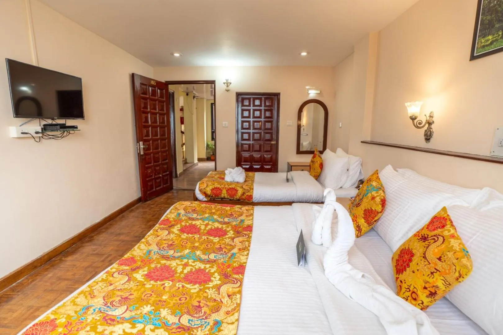 Bed in Muscatel Fairmount 100 Mts from Mall Road