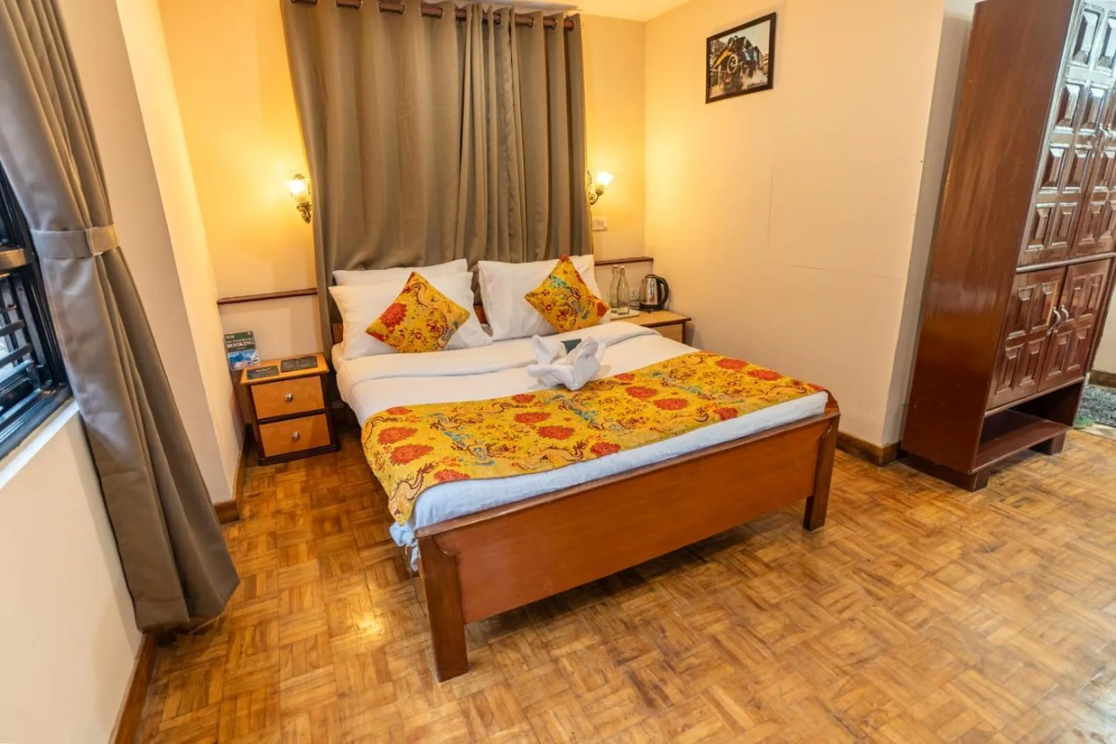 Bed in Muscatel Fairmount 100 Mts from Mall Road