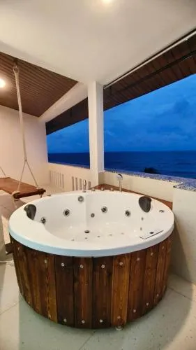 Sea Gadabout - Seaside Stays