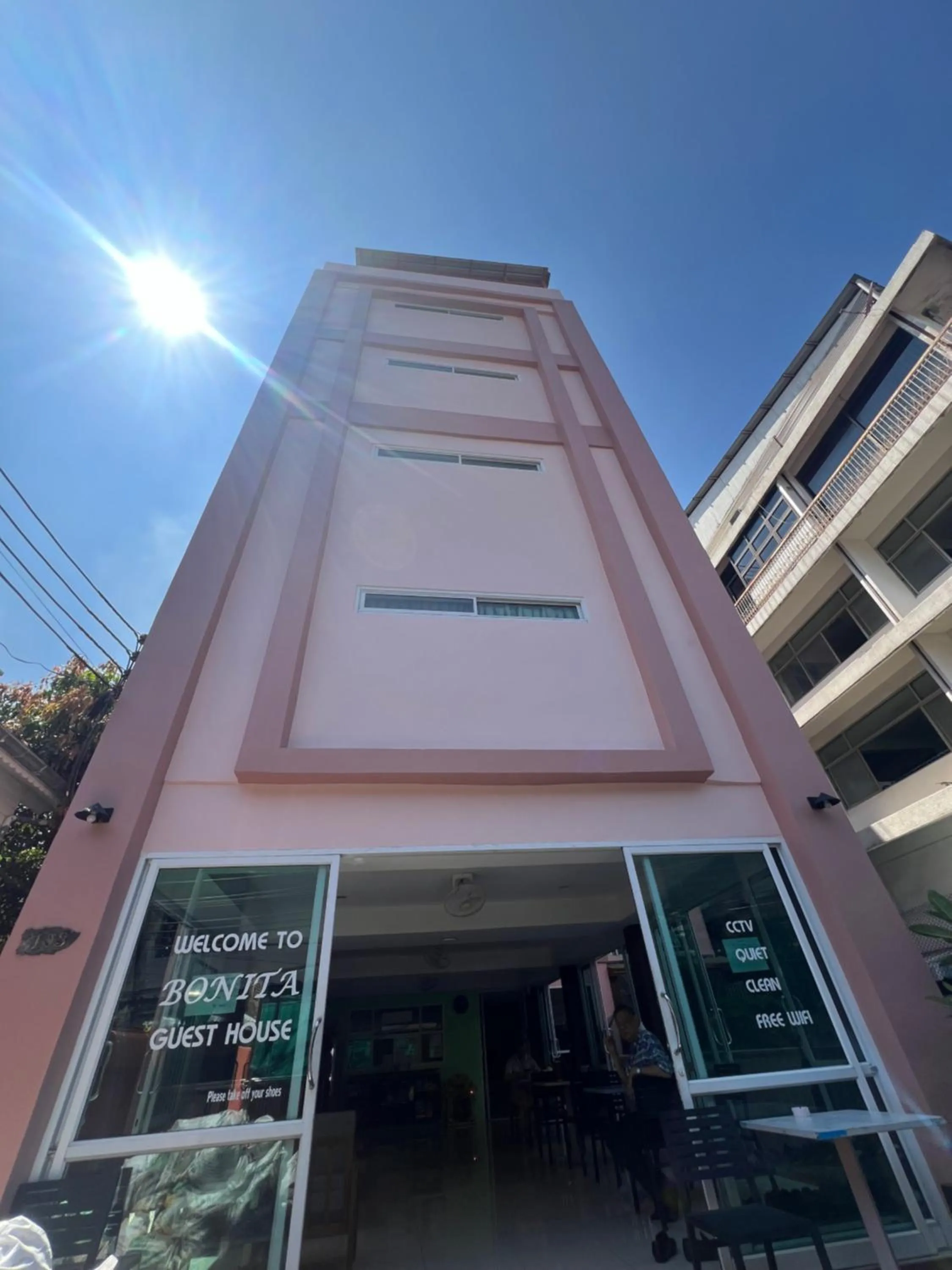 Property building in Bonita House