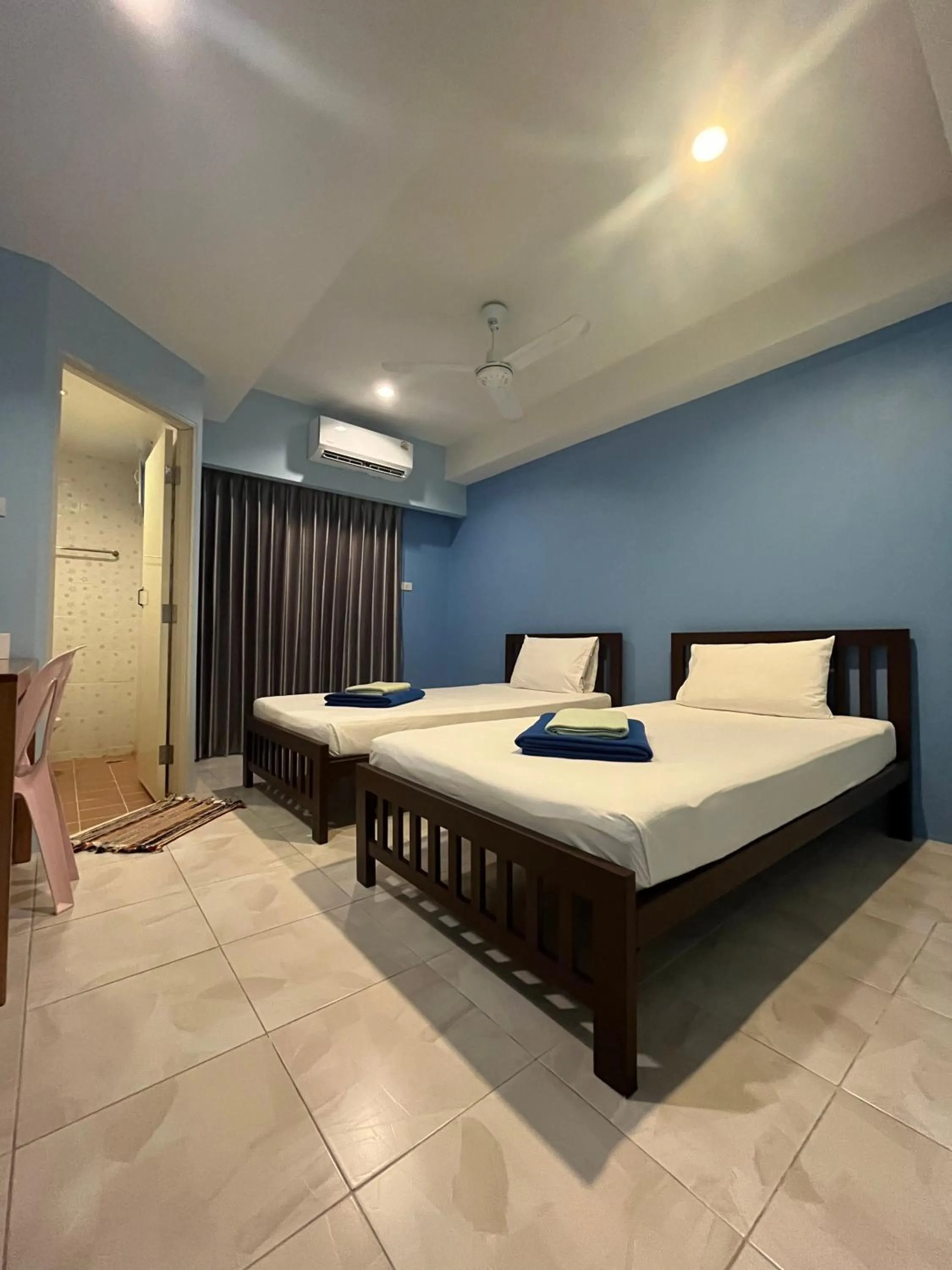 Bedroom, Bed in Bonita House