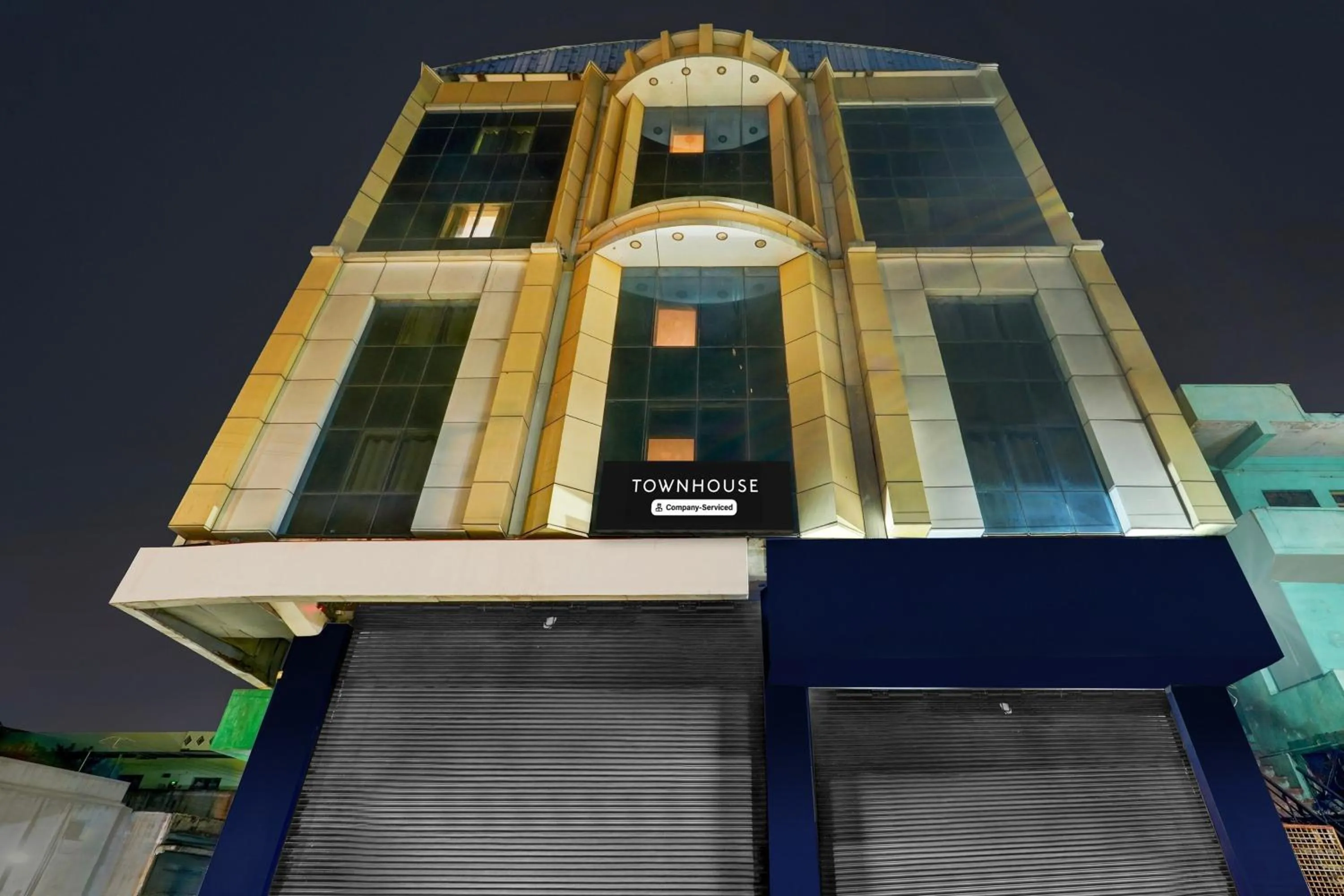 Facade/entrance in Super Townhouse Anantapur Near Srikantam Circle