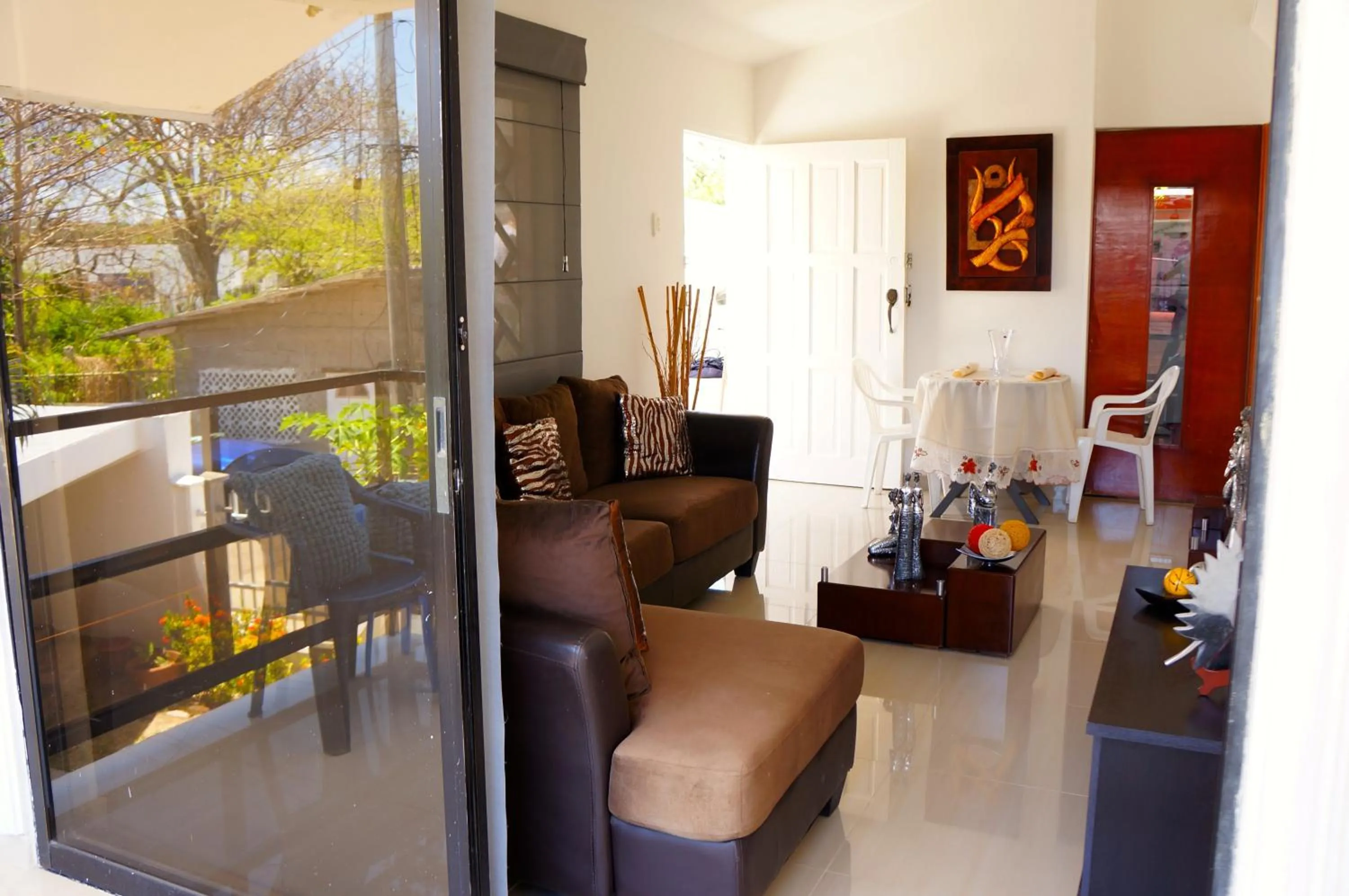 Communal lounge/ TV room in Posada Vasquez Oviedo