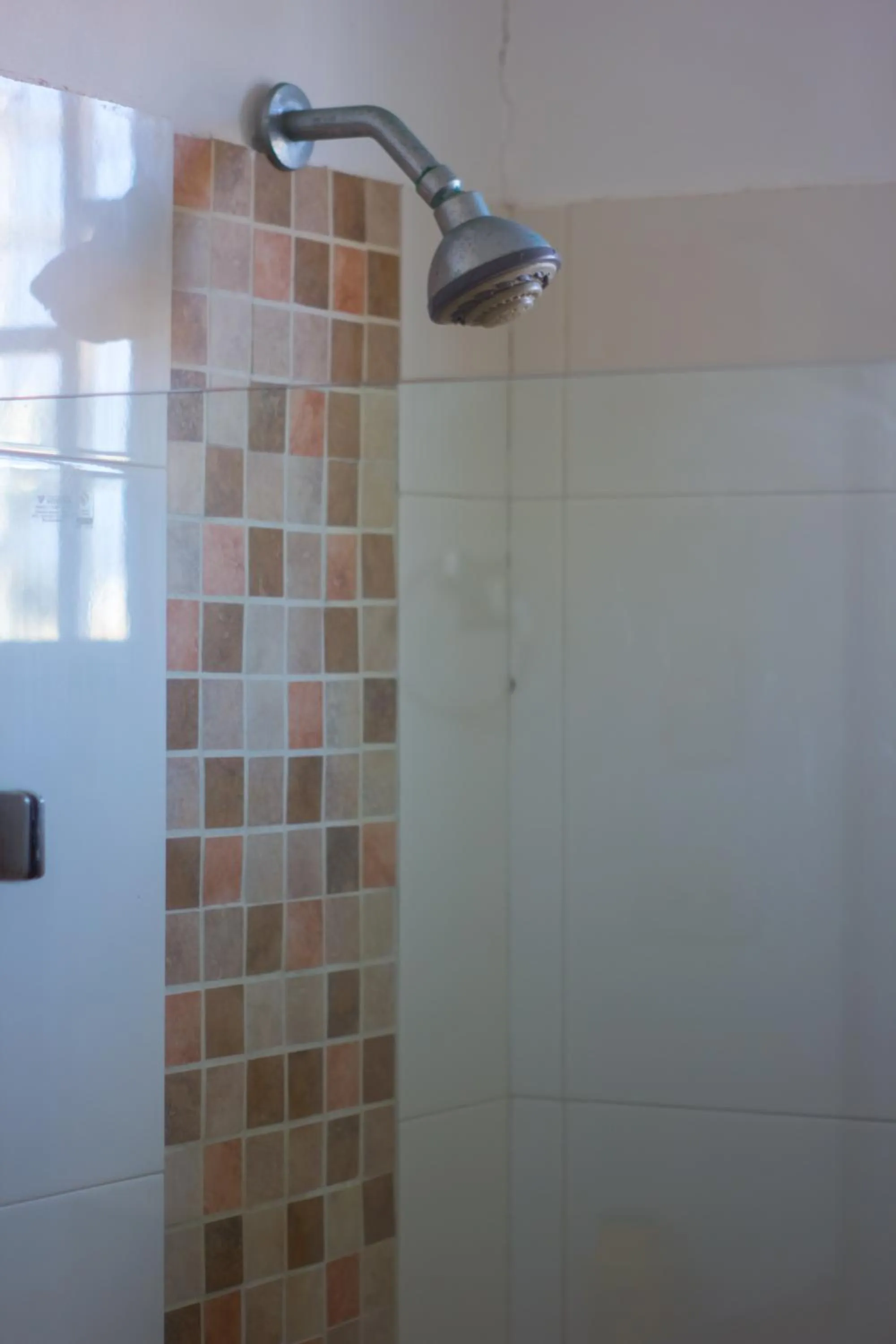 Shower in Posada Vasquez Oviedo