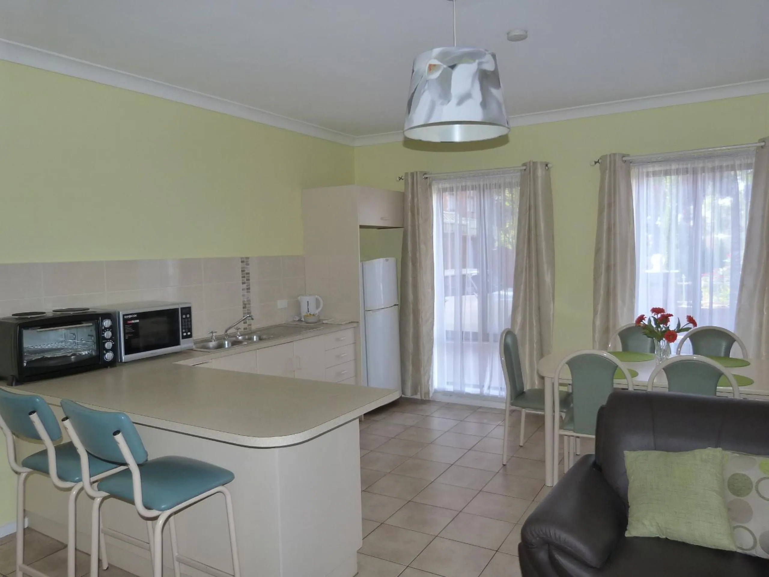 Coffee/tea facilities in Fullarton Motor Lodge