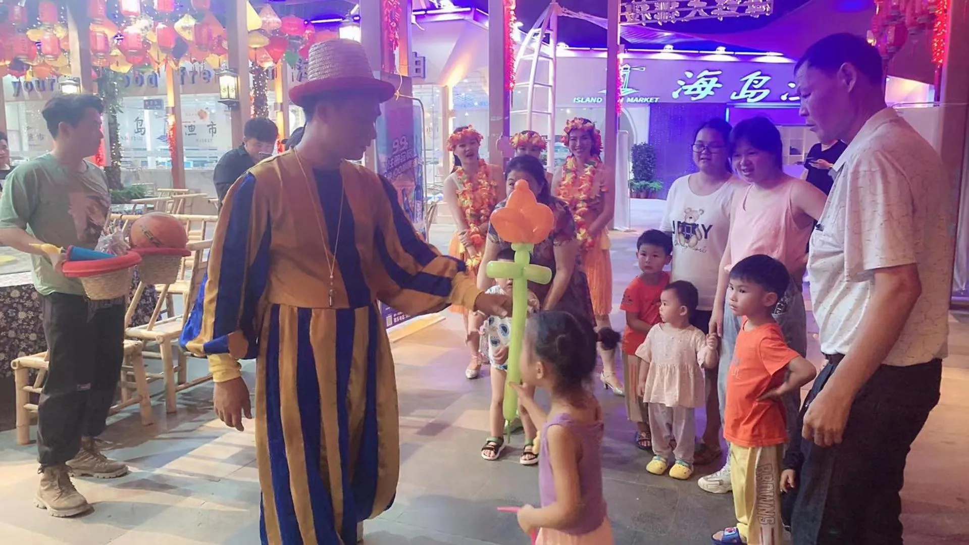 Restaurant/places to eat in Mangrove Tree Resort World Sanya Bay- Queen Palm Towers