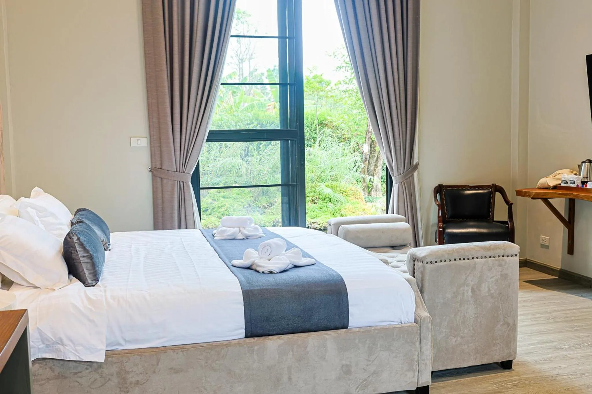 Bed in Phuping Valley Resort