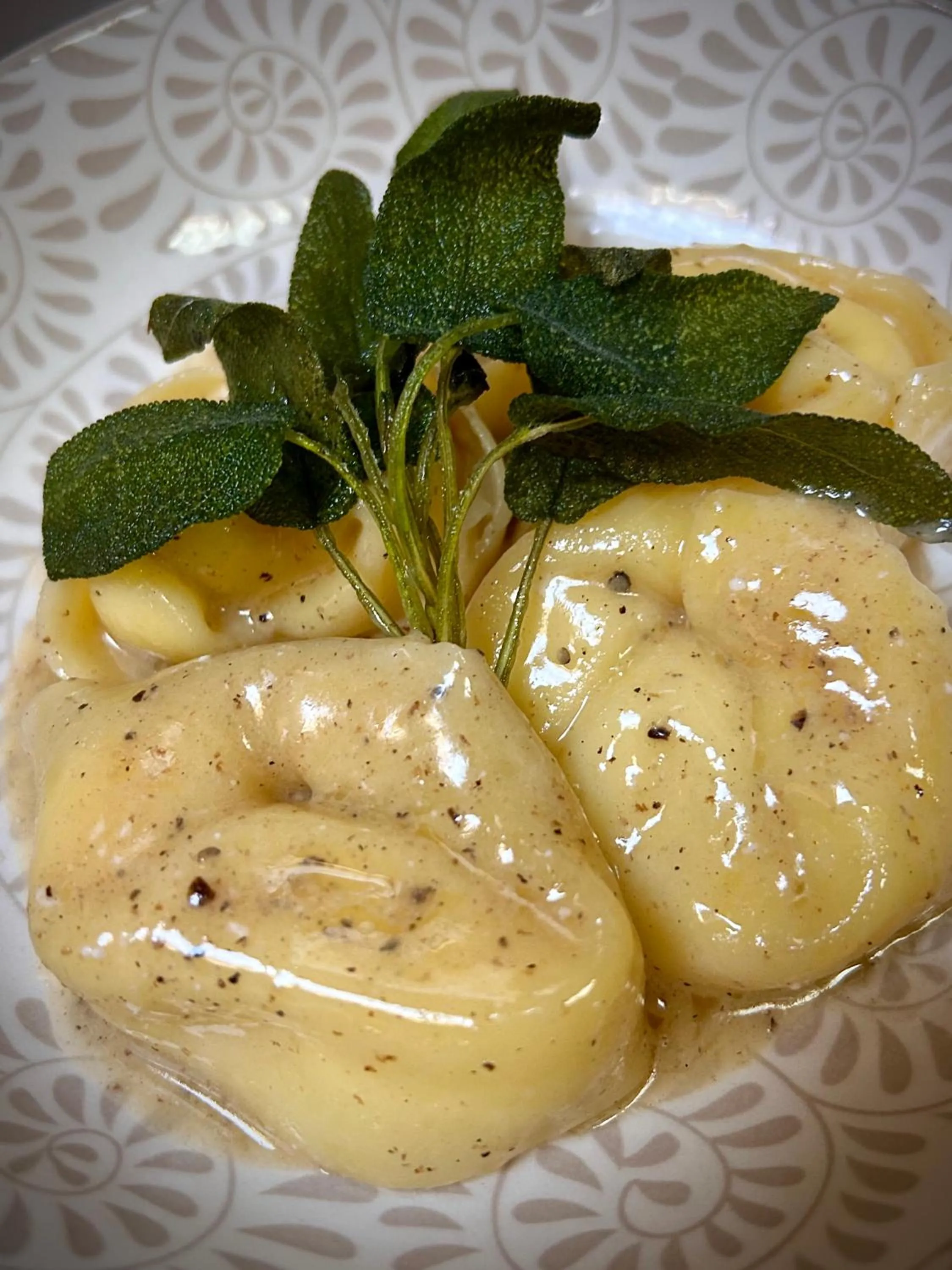 Restaurant/places to eat in Villa Mucellena