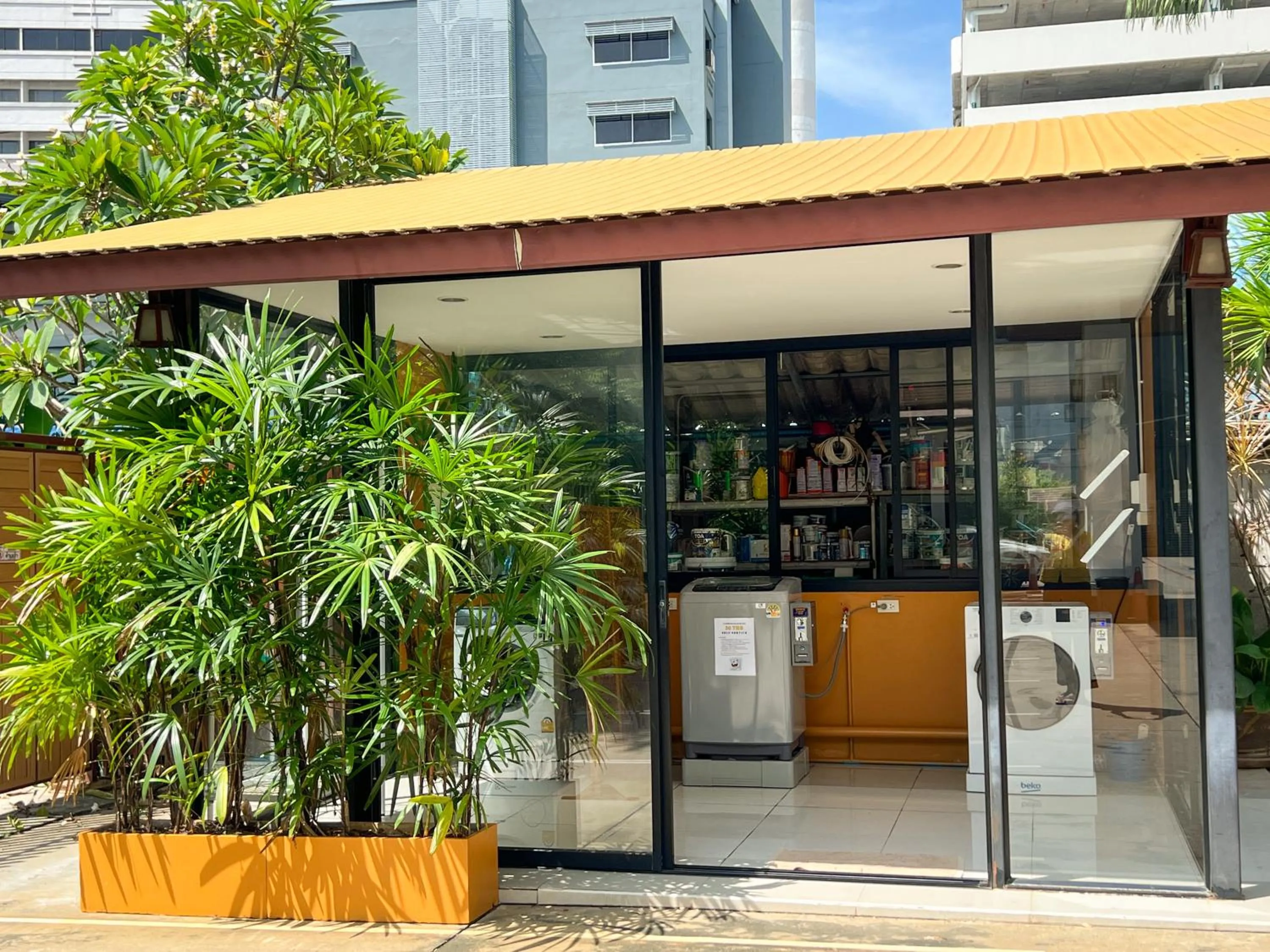 laundry in The Choice Hotel - Adults Only