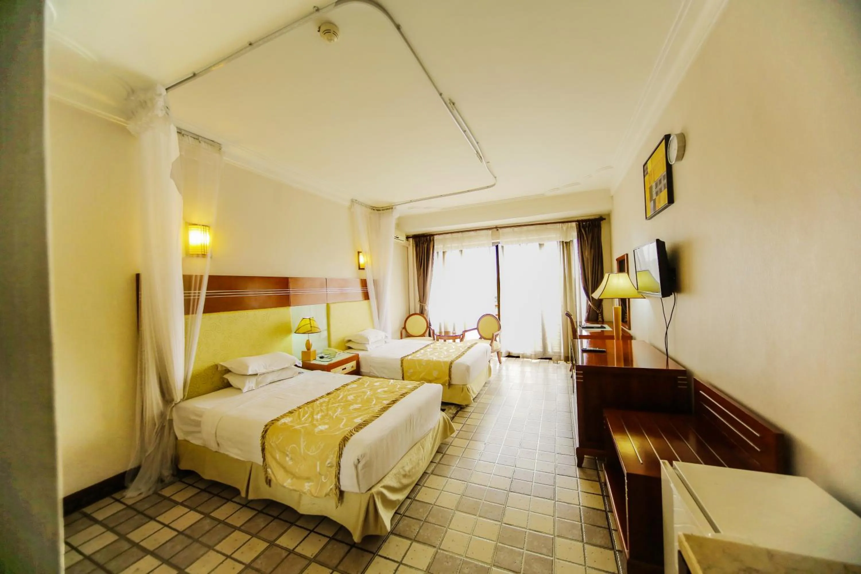 Day, Bed in Hotel Africana