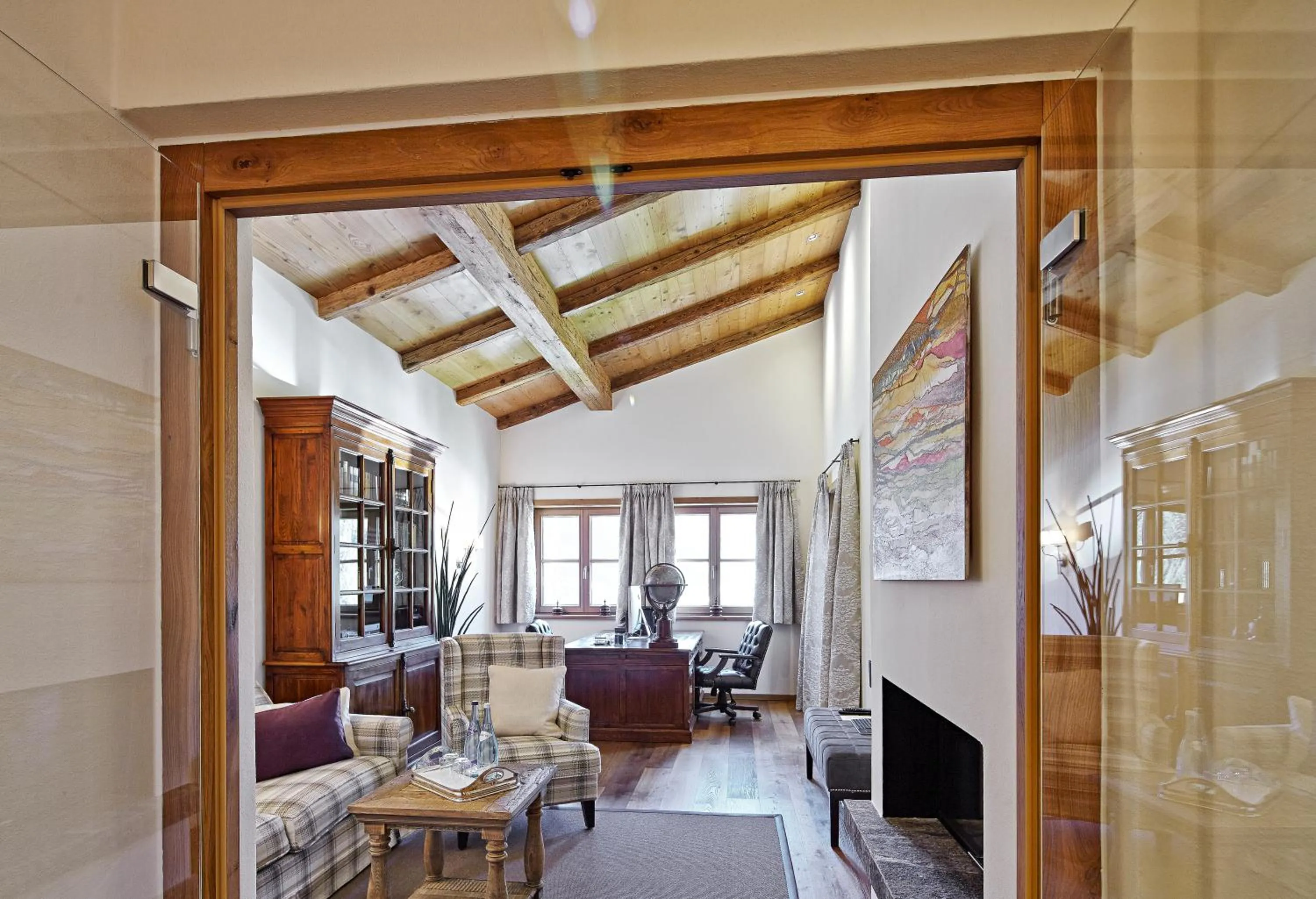 Communal lounge/ TV room in Hotel Tannenhof*****Superior