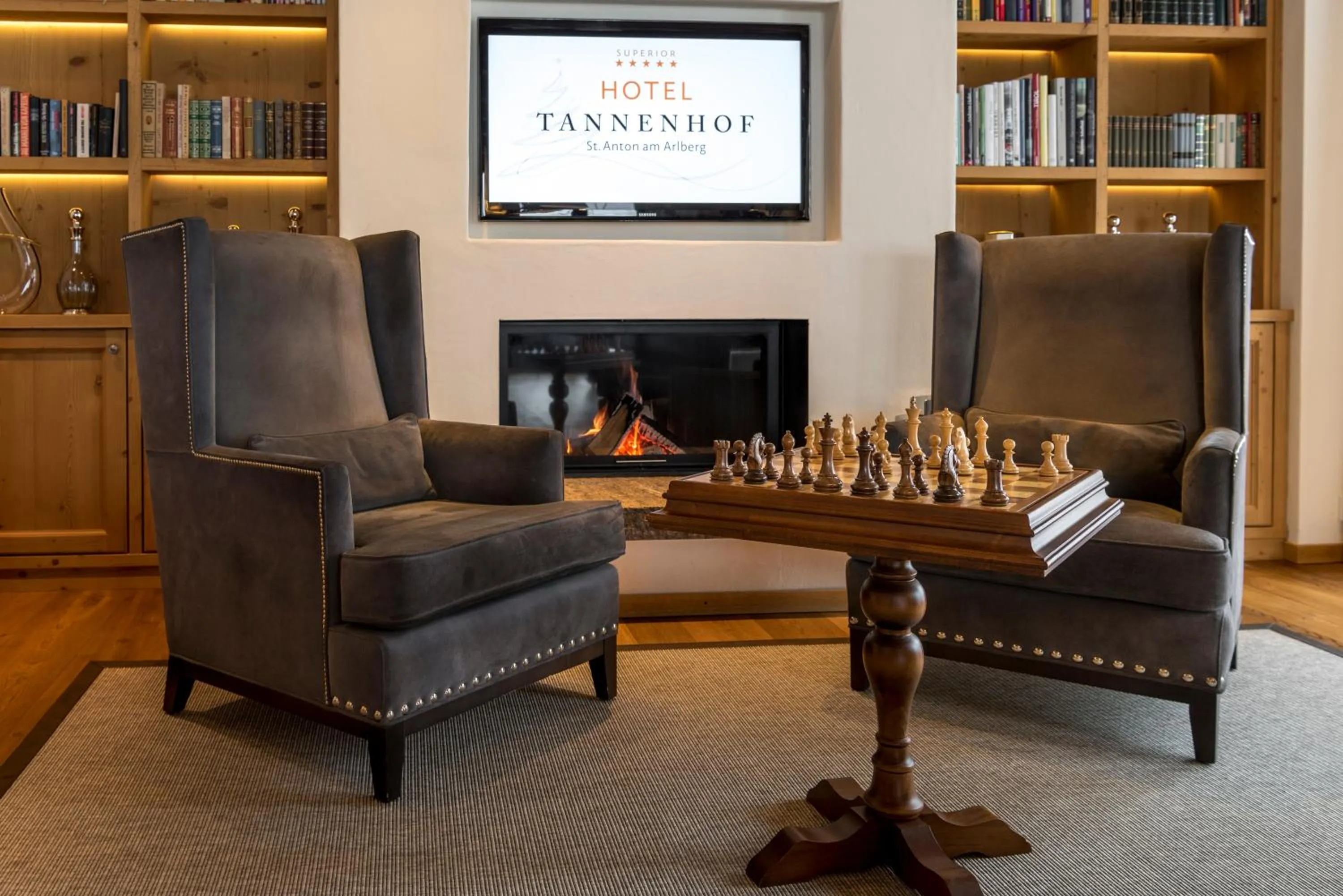 Communal lounge/ TV room in Hotel Tannenhof*****Superior