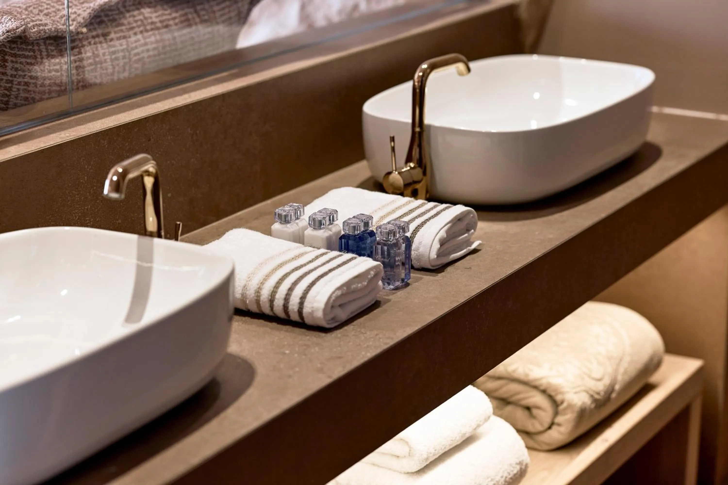 towels in Ethereum Mykonos