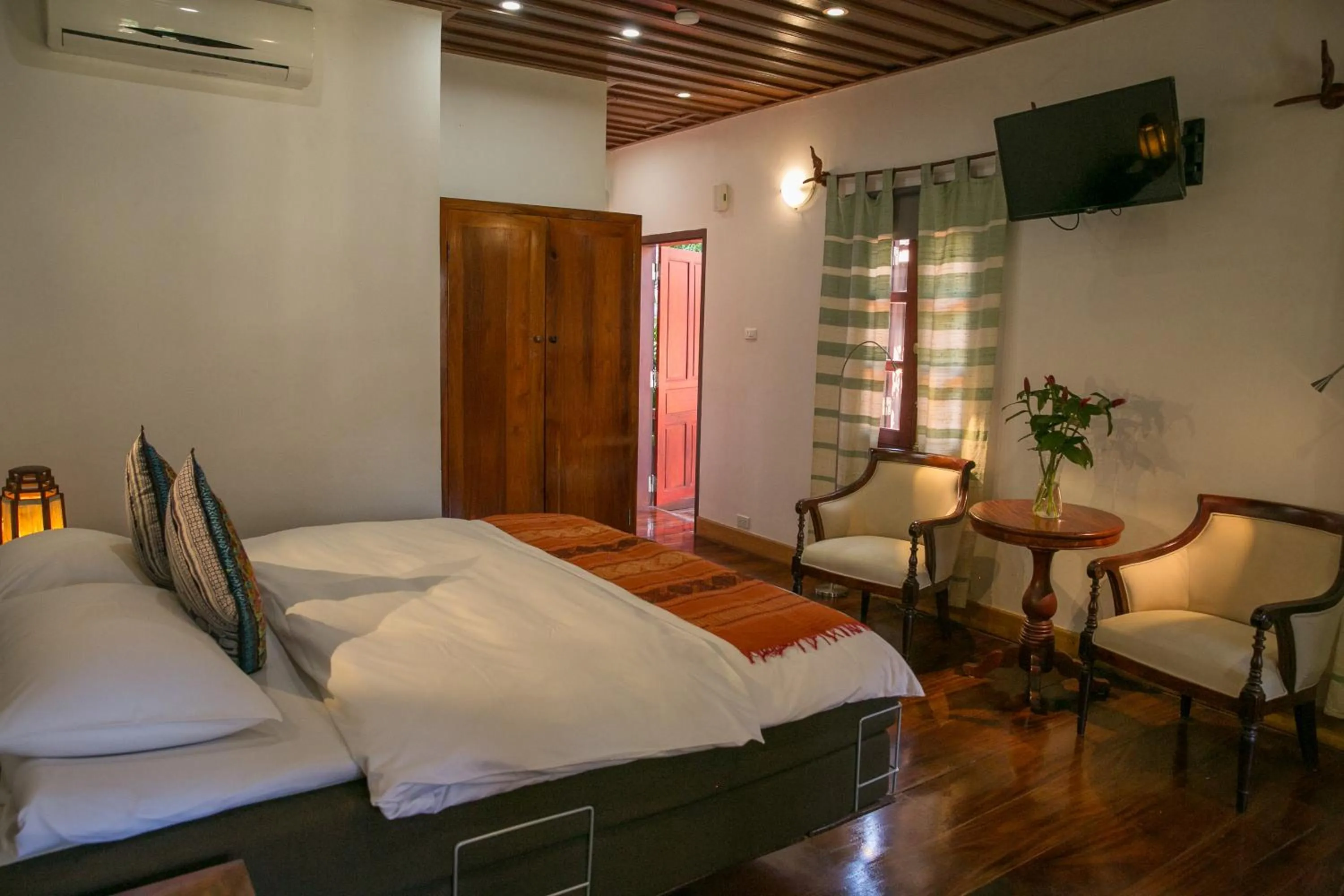 Bed in Mekong Riverview Hotel