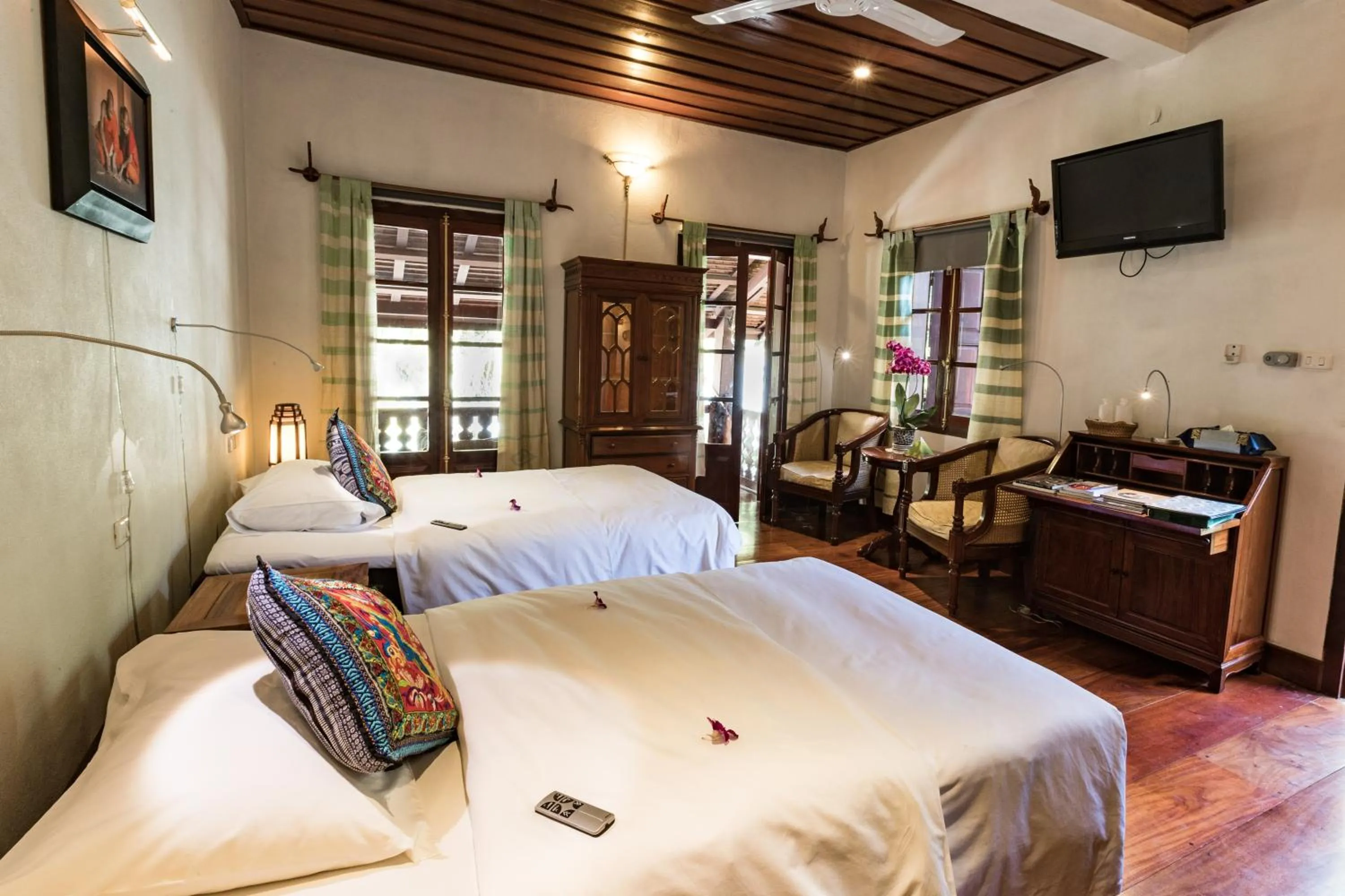 Bed in Mekong Riverview Hotel