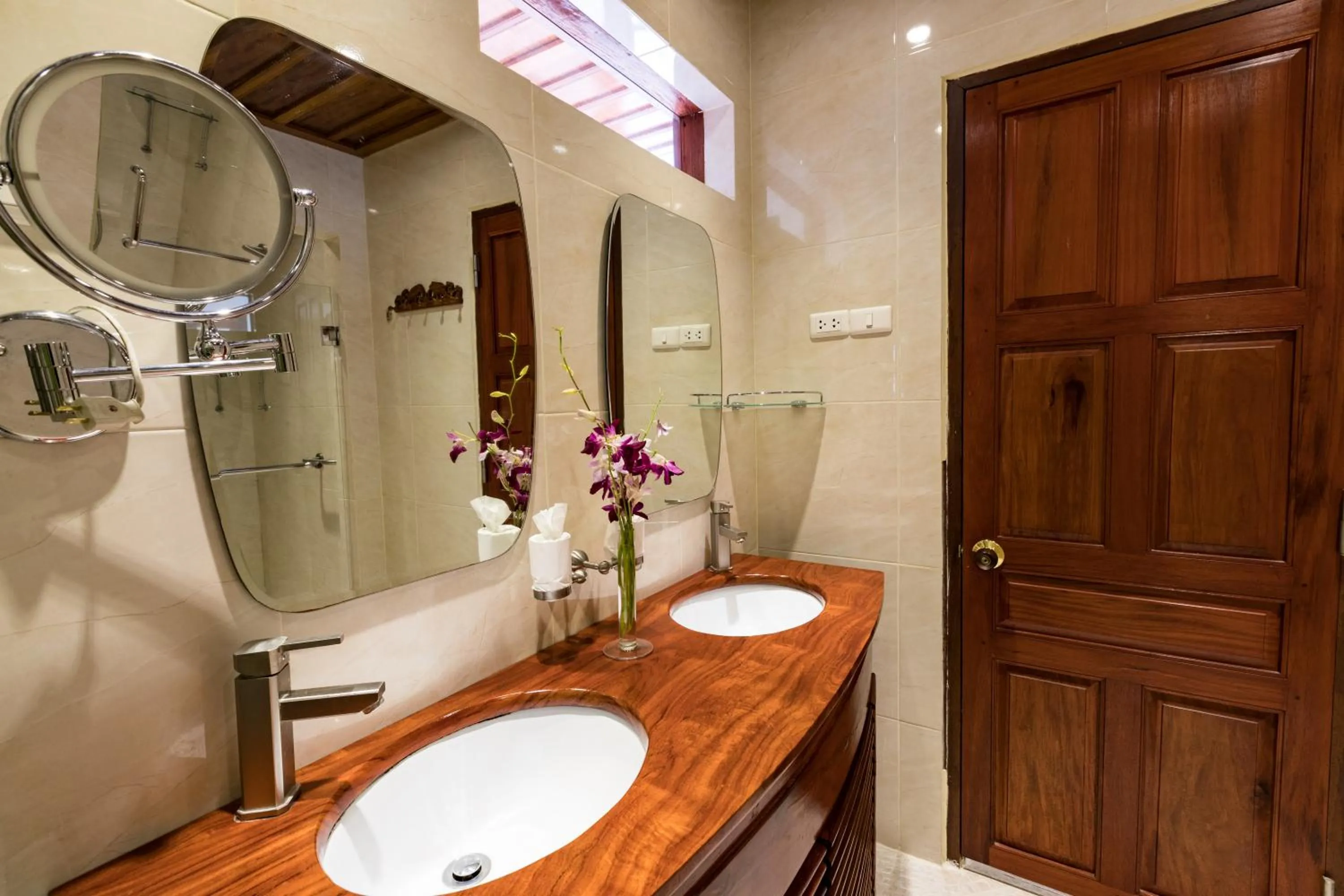Bathroom in Mekong Riverview Hotel