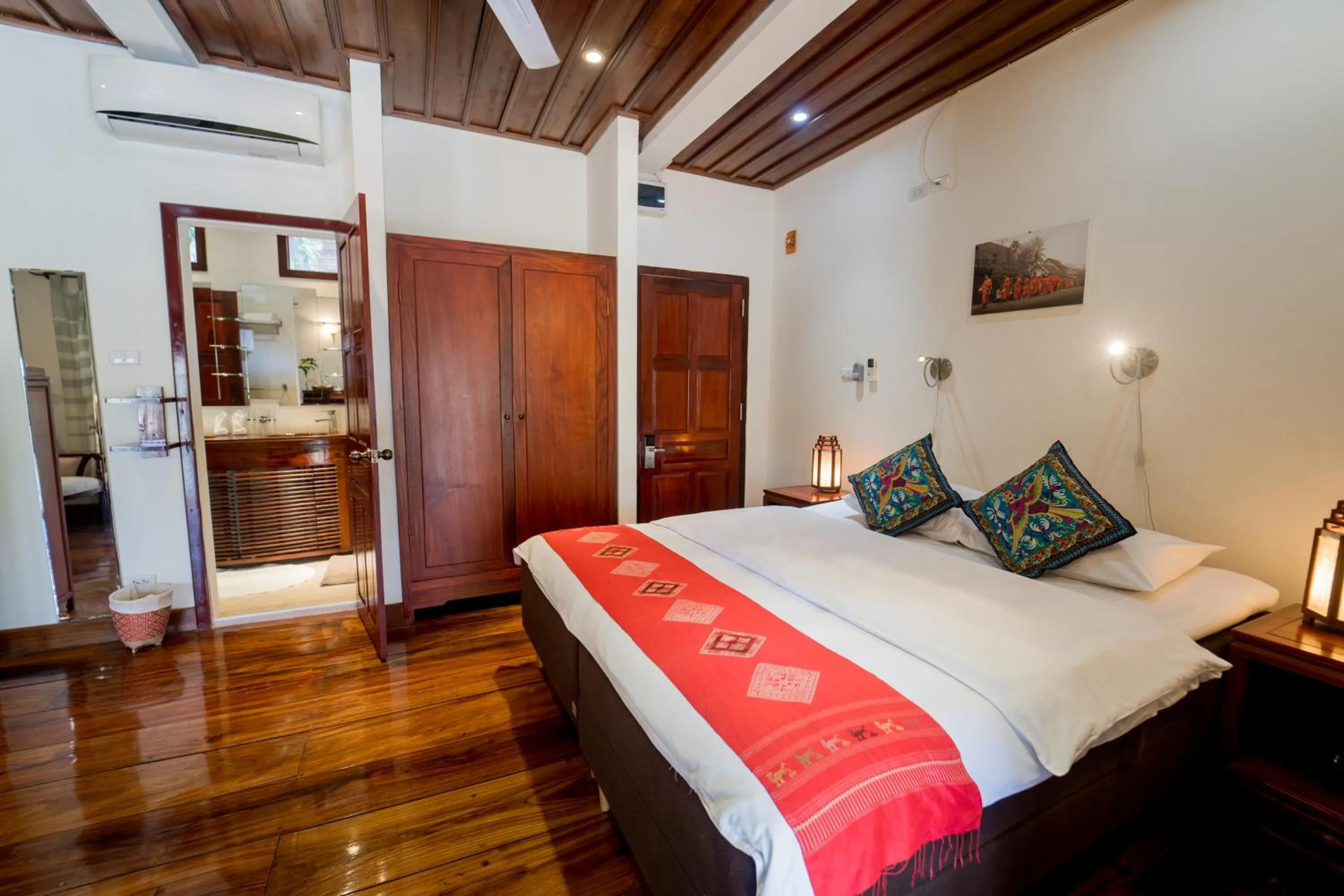 Bed in Mekong Riverview Hotel