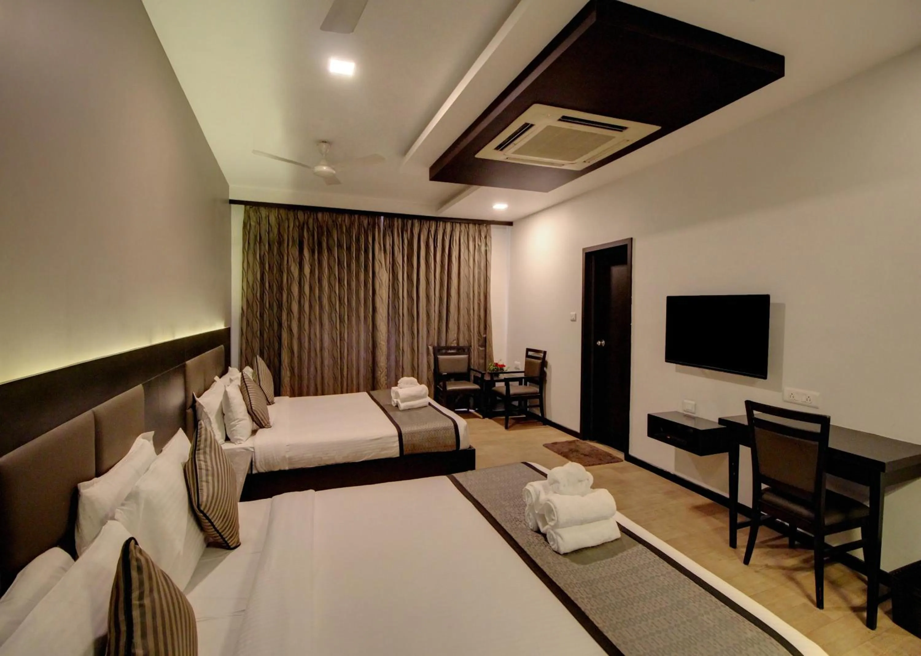 Bedroom, Bed in Damanganga Valley Resort Silvassa