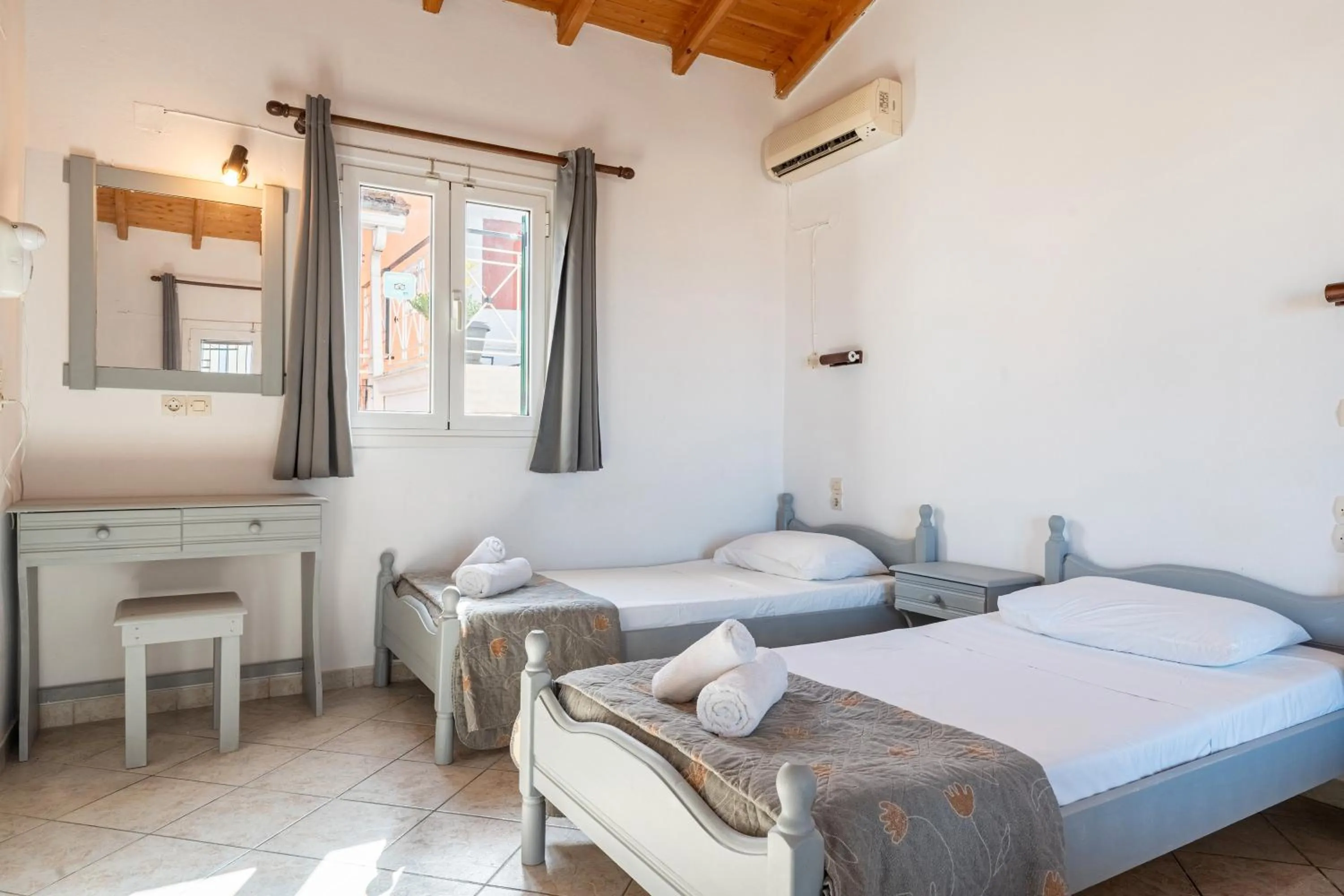 Property building in Kavos Panorama Complex