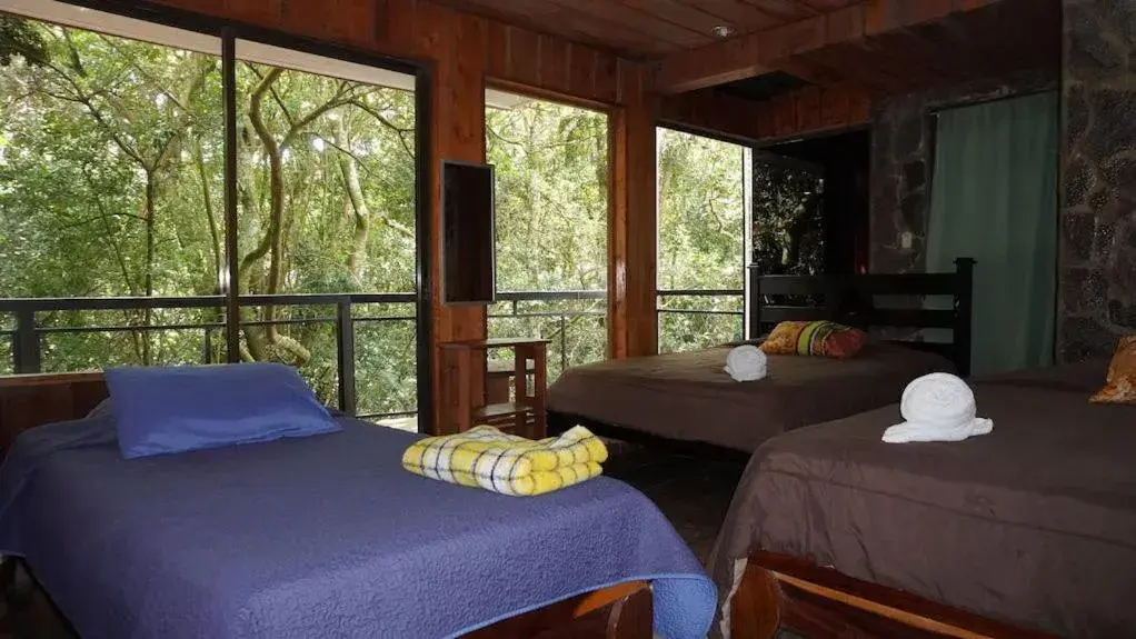 Family Room with Balcony in Manakin Lodge, Monteverde Family Room with Balcony in Manakin Lodge, Monteverde