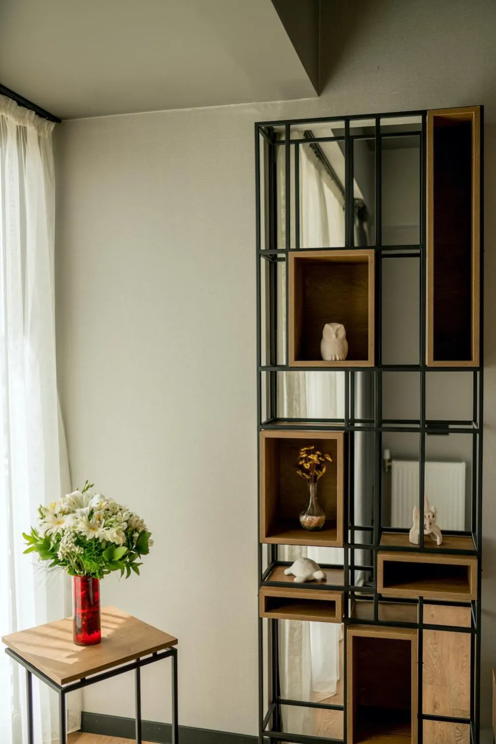 Library in The Kayseri Loft Hotel