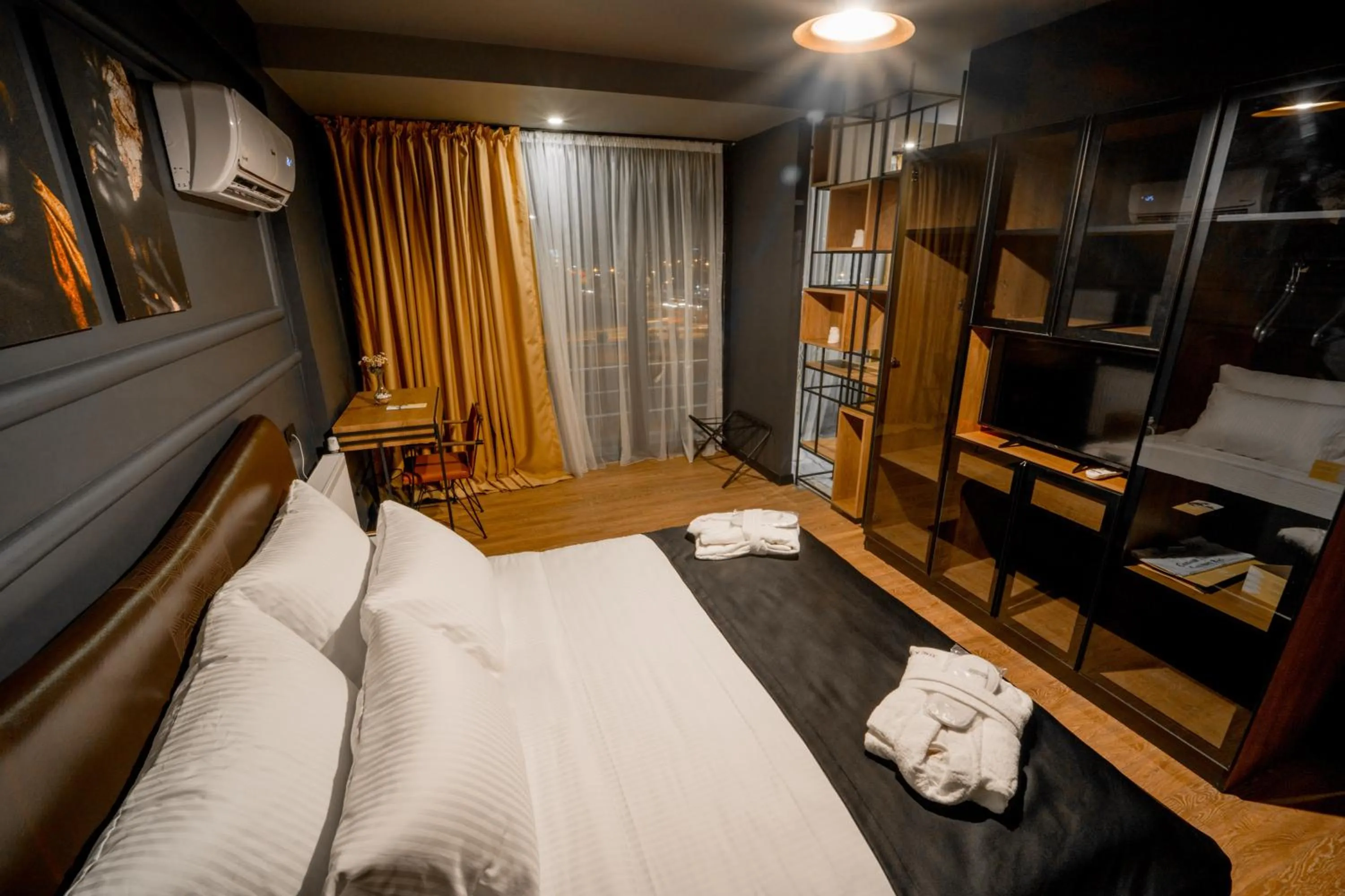 Bedroom, Bed in The Kayseri Loft Hotel