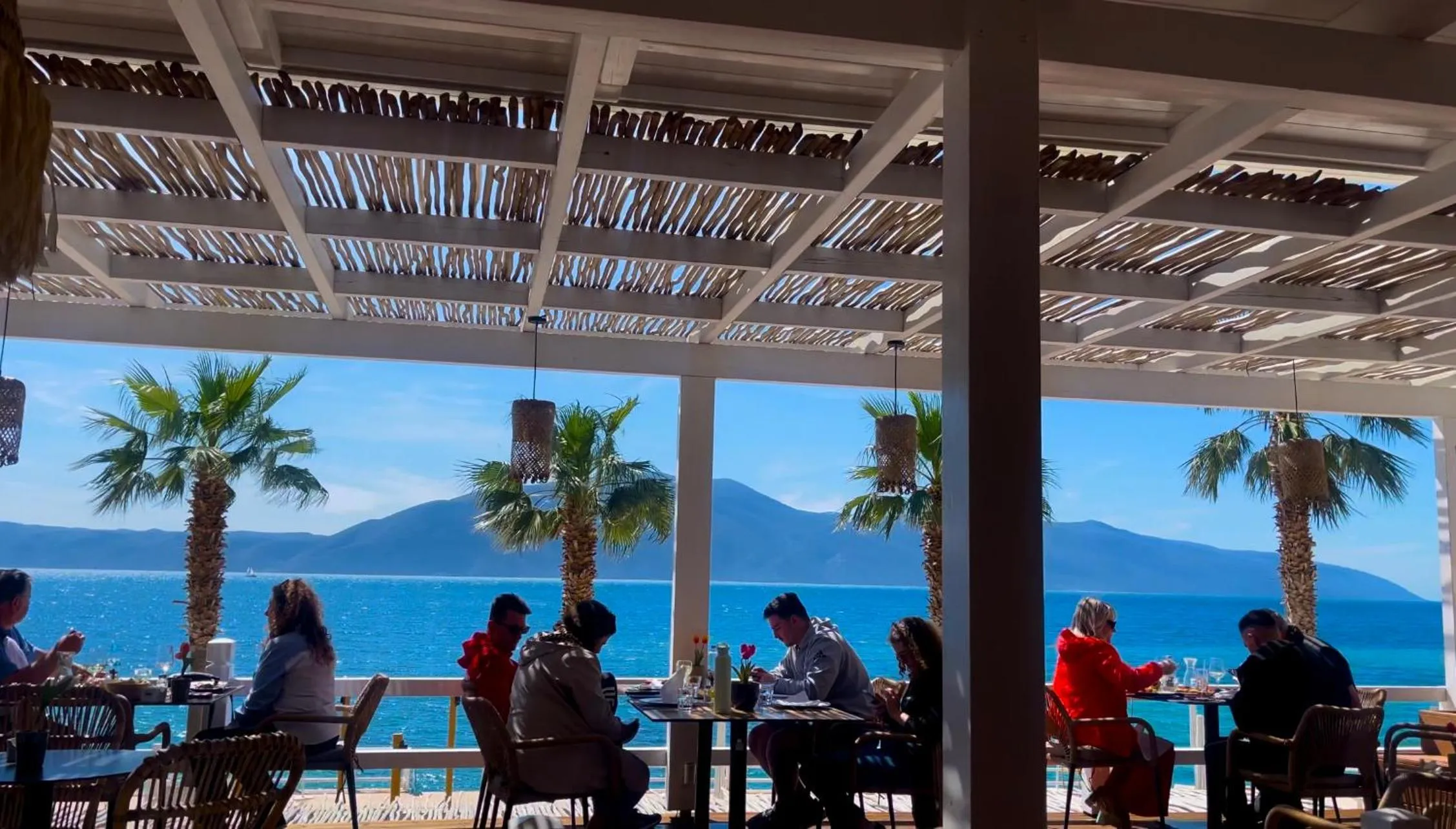 Lounge or bar in Coral Hotel & Resort