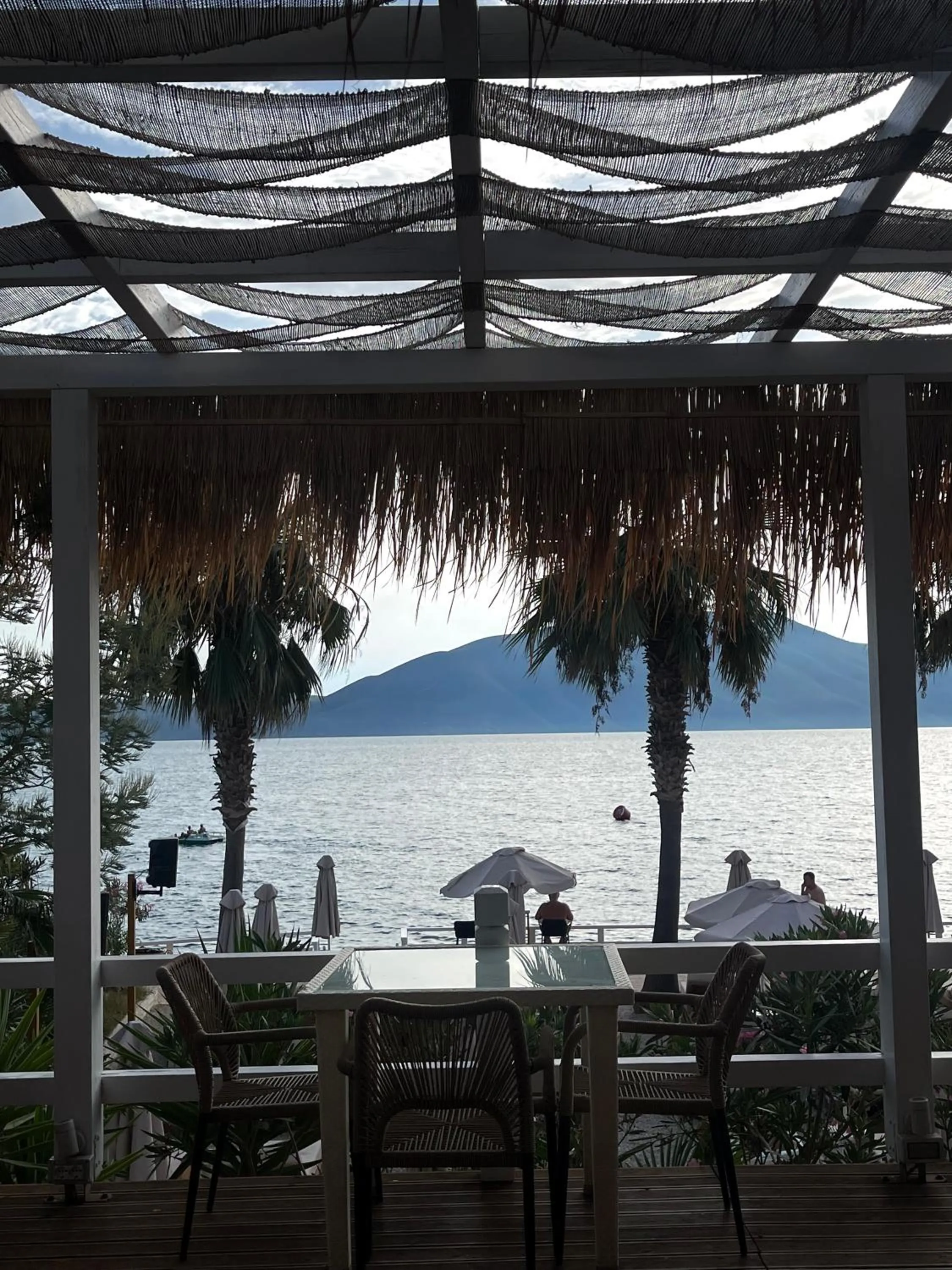 Lounge or bar in Coral Hotel & Resort