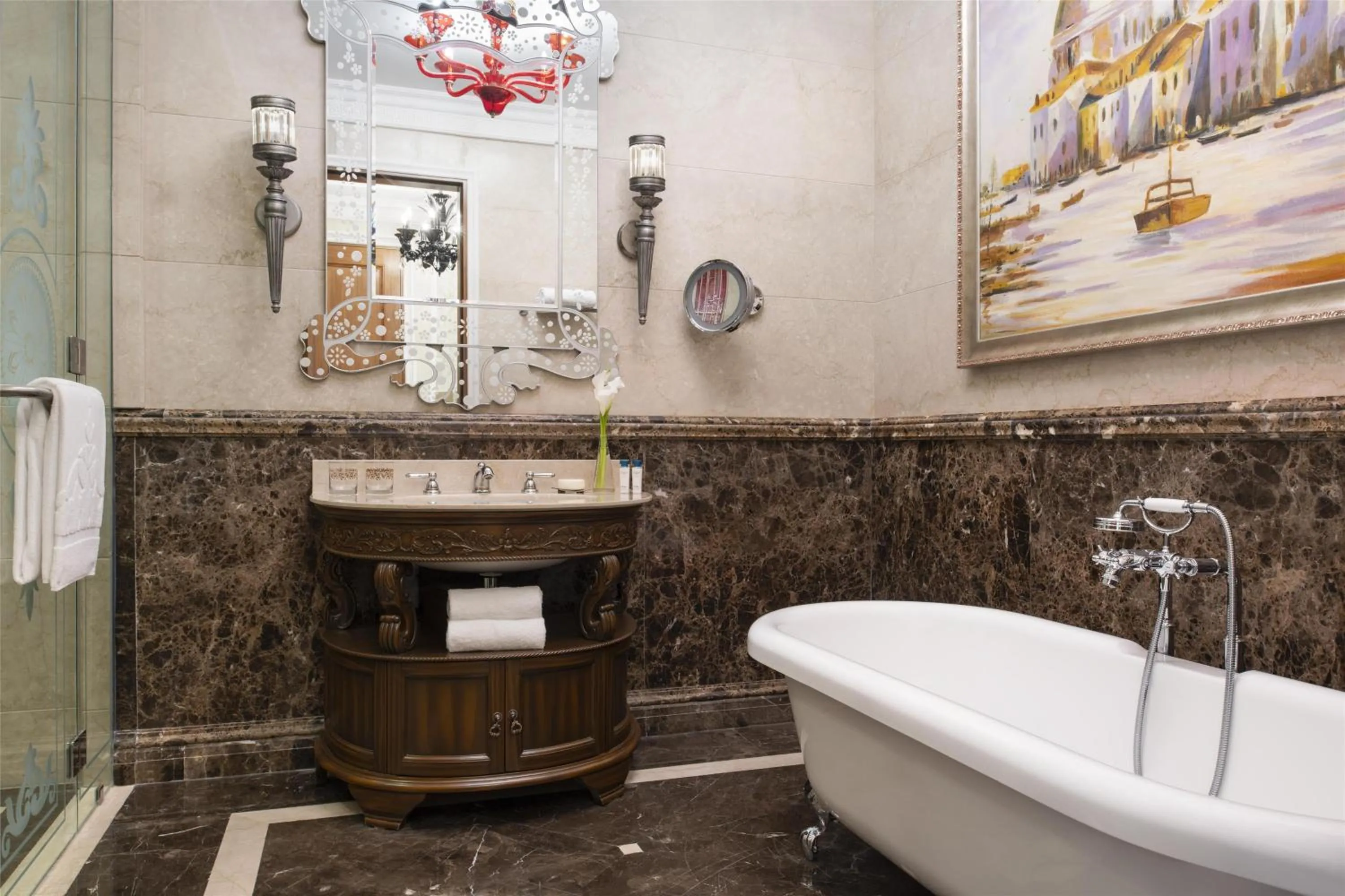 Bathroom in Marsa Malaz Kempinski, The Pearl