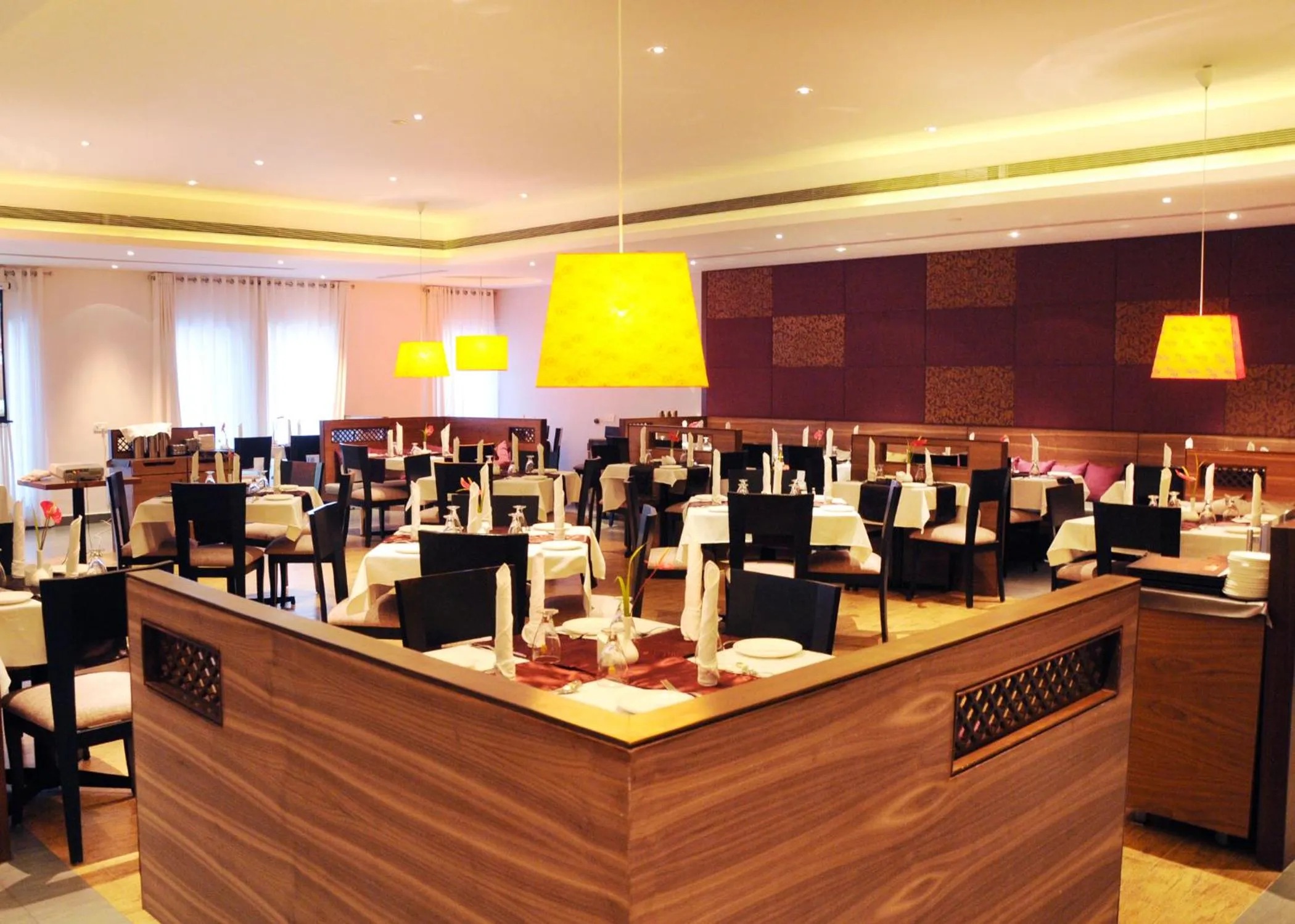 Restaurant/places to eat in Moti Mahal