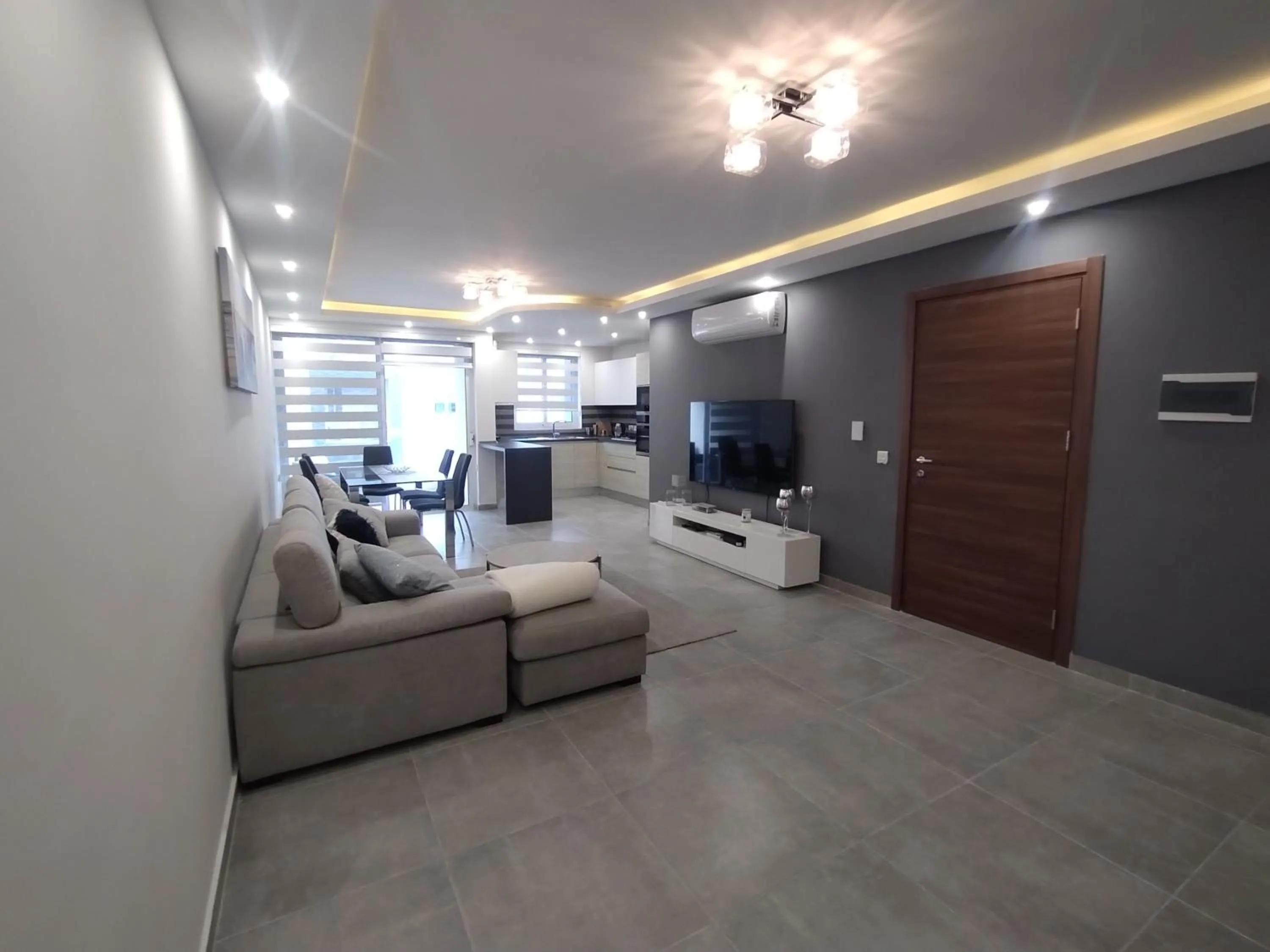 Living room in San Pawl Lodge