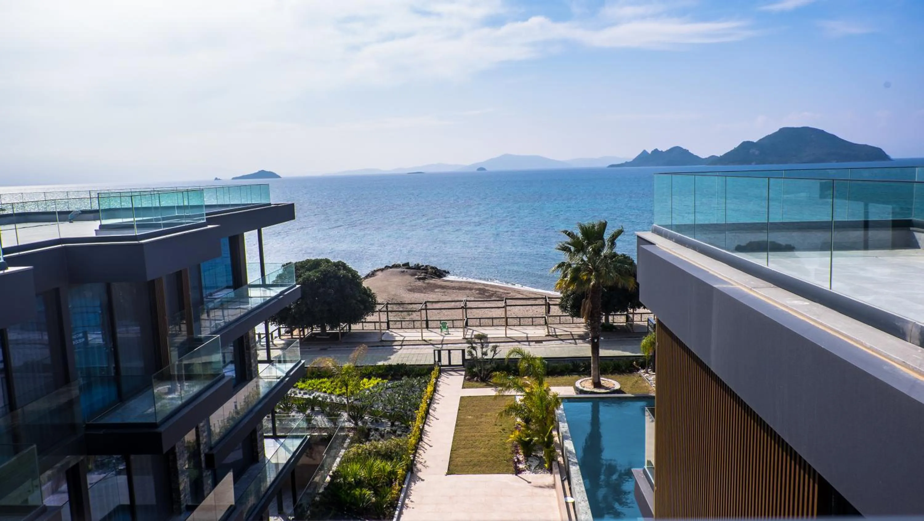 Property building in Bodrum Ada Apart Otel Turgutreis