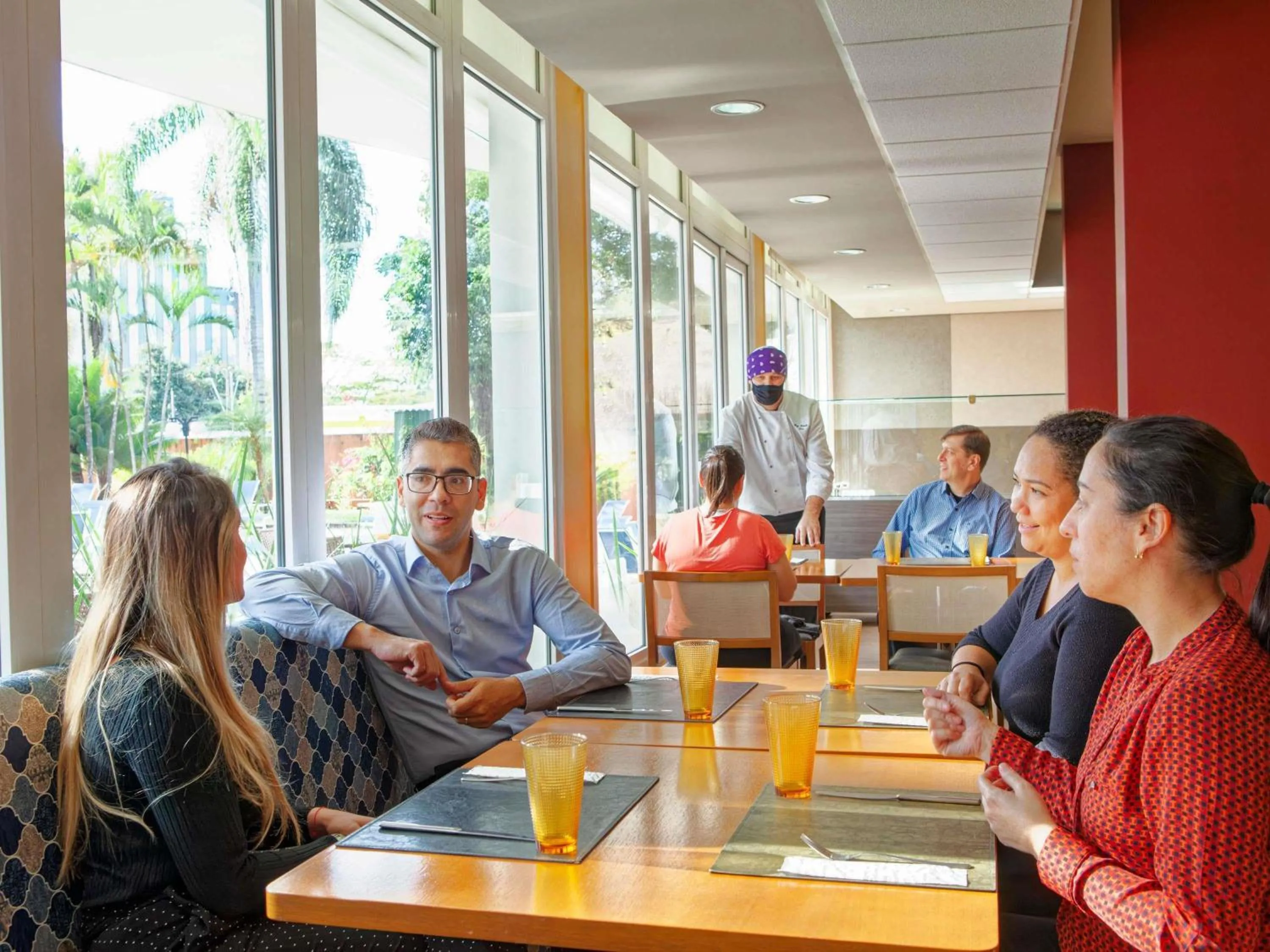 Restaurant/places to eat in Novotel Sao Jose dos Campos