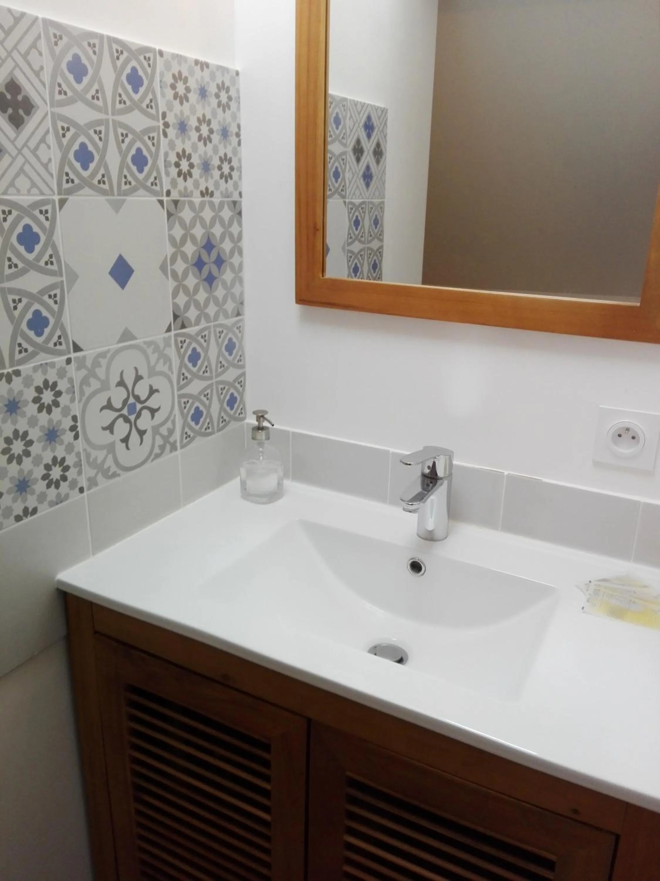 Bathroom in Mansion Victorine