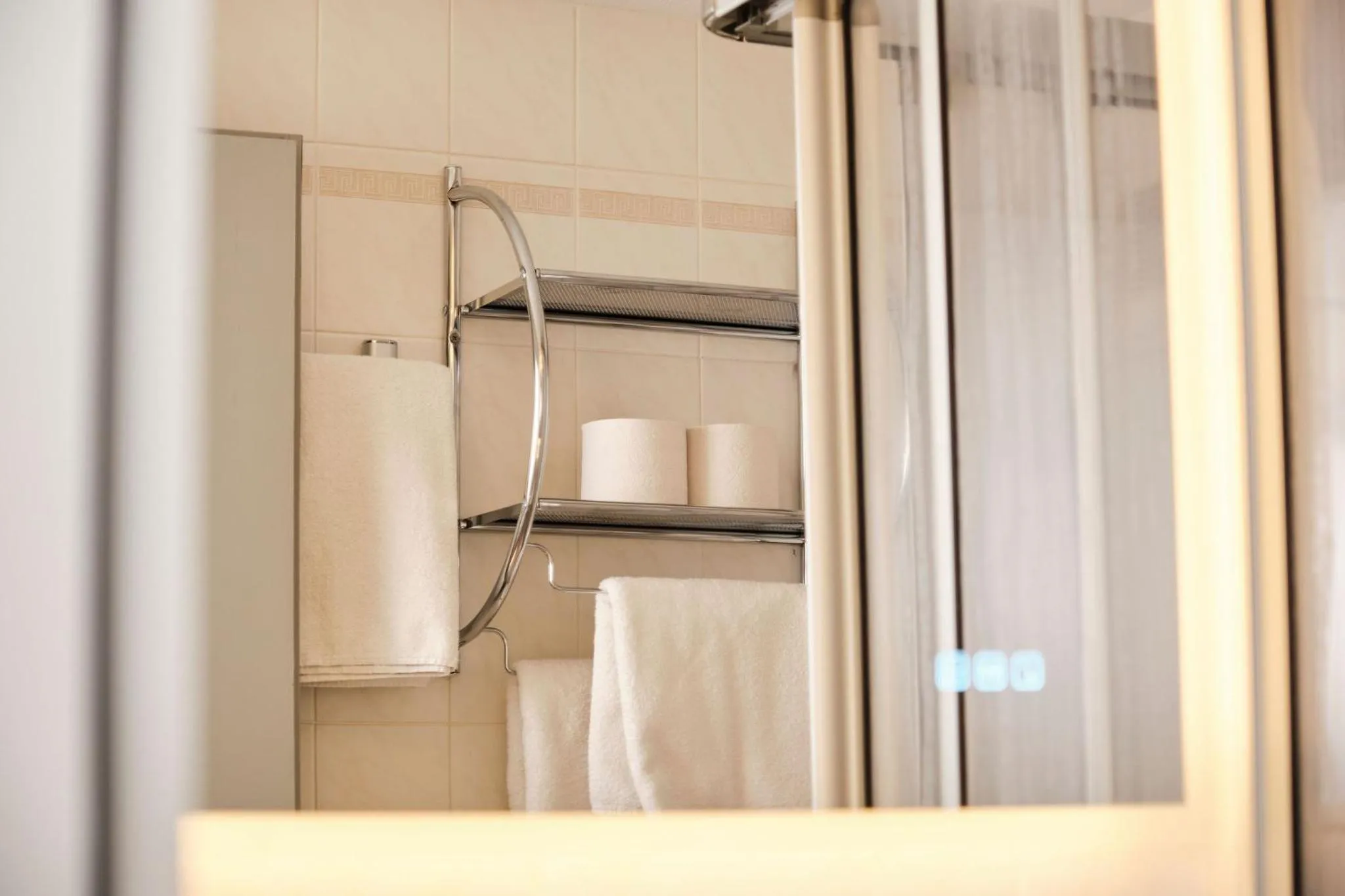 Bathroom in Karl - das City Hotel Konstanz