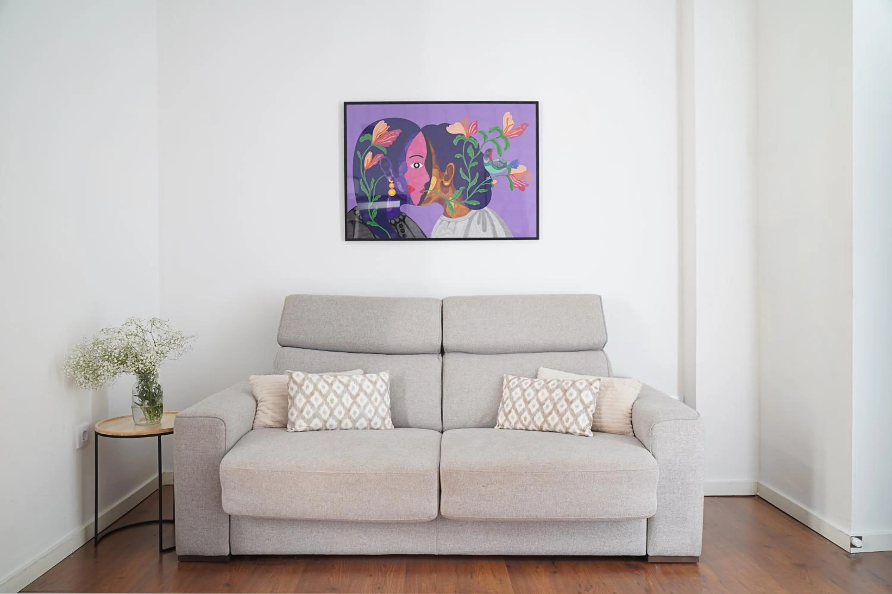 Seating area in Numa Seville Alegre