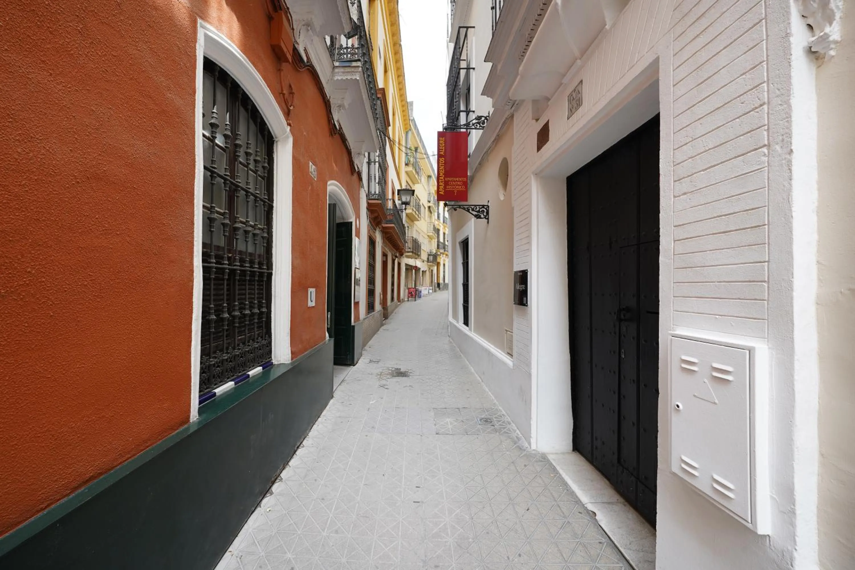 Neighbourhood in Numa Seville Alegre