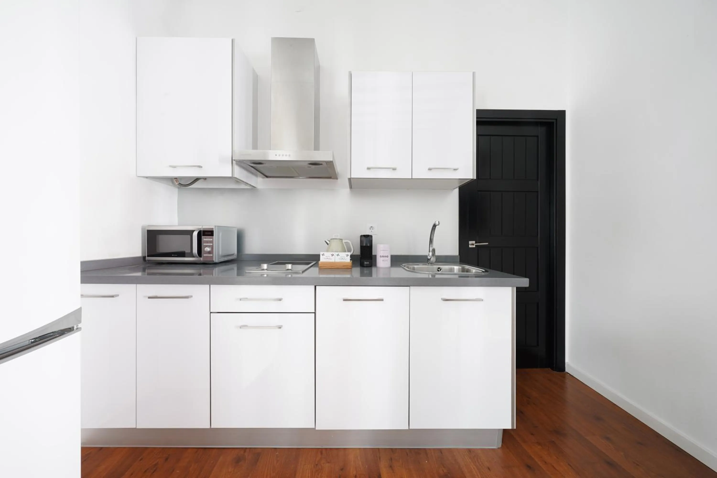 Kitchen or kitchenette in Numa Seville Alegre