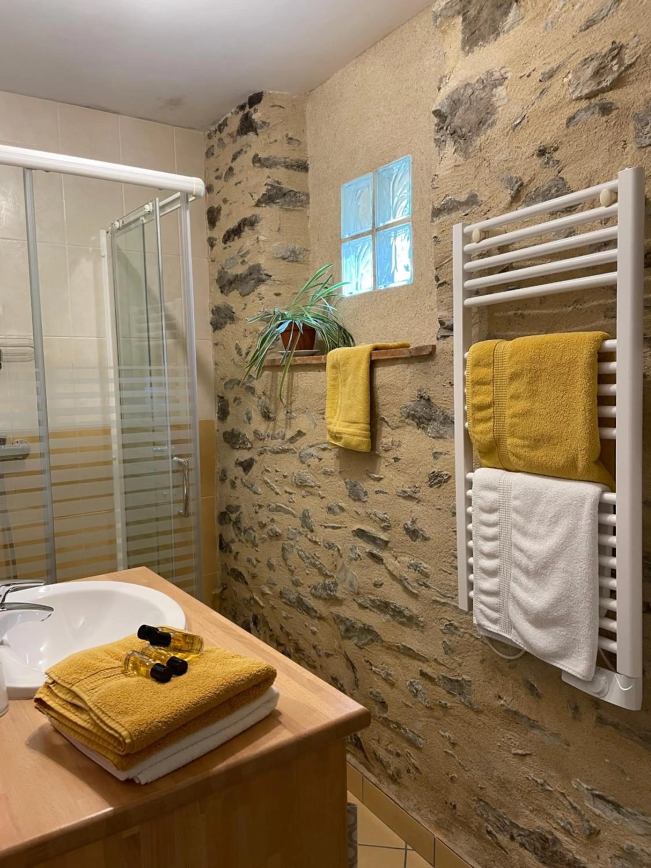 Bathroom in Le Moulin de Drapras