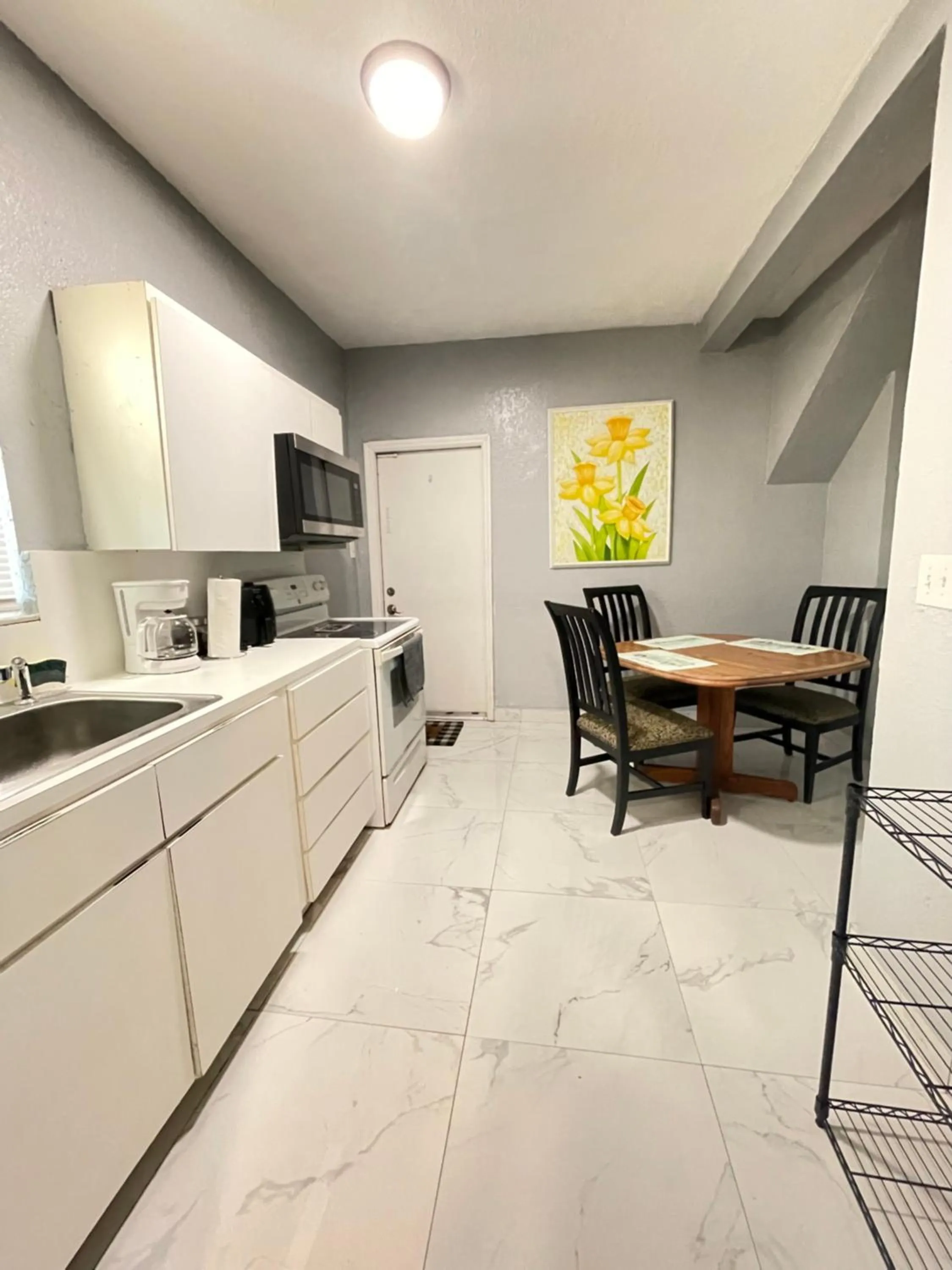 Kitchen or kitchenette in Graffiti Wynwood